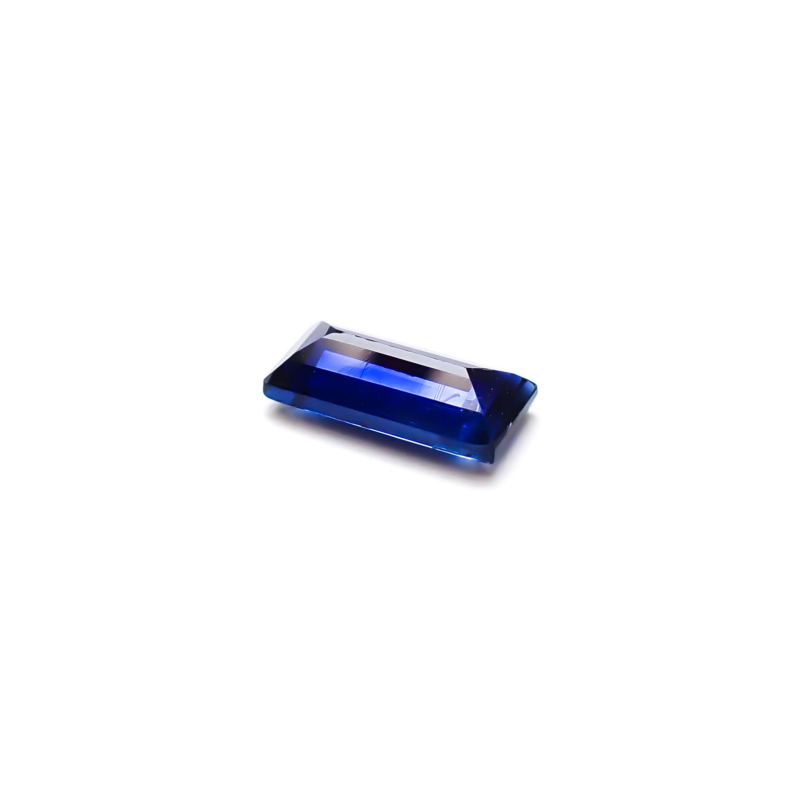 カイヤナイト ネパール産 1.64ct / 9.8x4.9mm前後 [260532280]