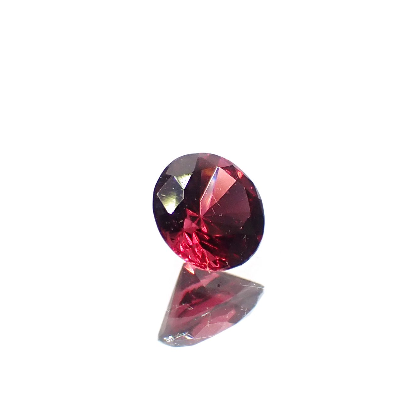 レッドスピネル ビルマ産 0.16ct[240728576]3.4x3.3mm前後