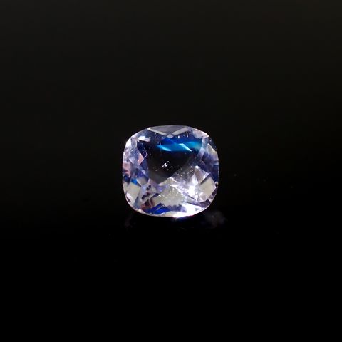レインボームーンストーン ザンビア産 0.73ct[231224799]6x5.9mm前後