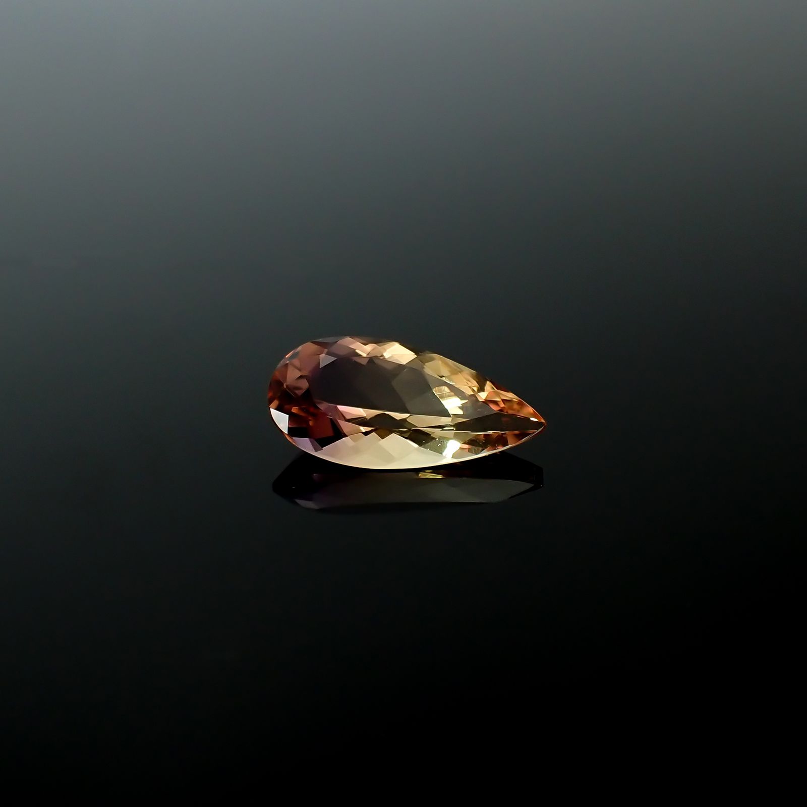 インペリアルトパーズ ブラジル産 1.47ct[240326384]11.3x5.4mm前後