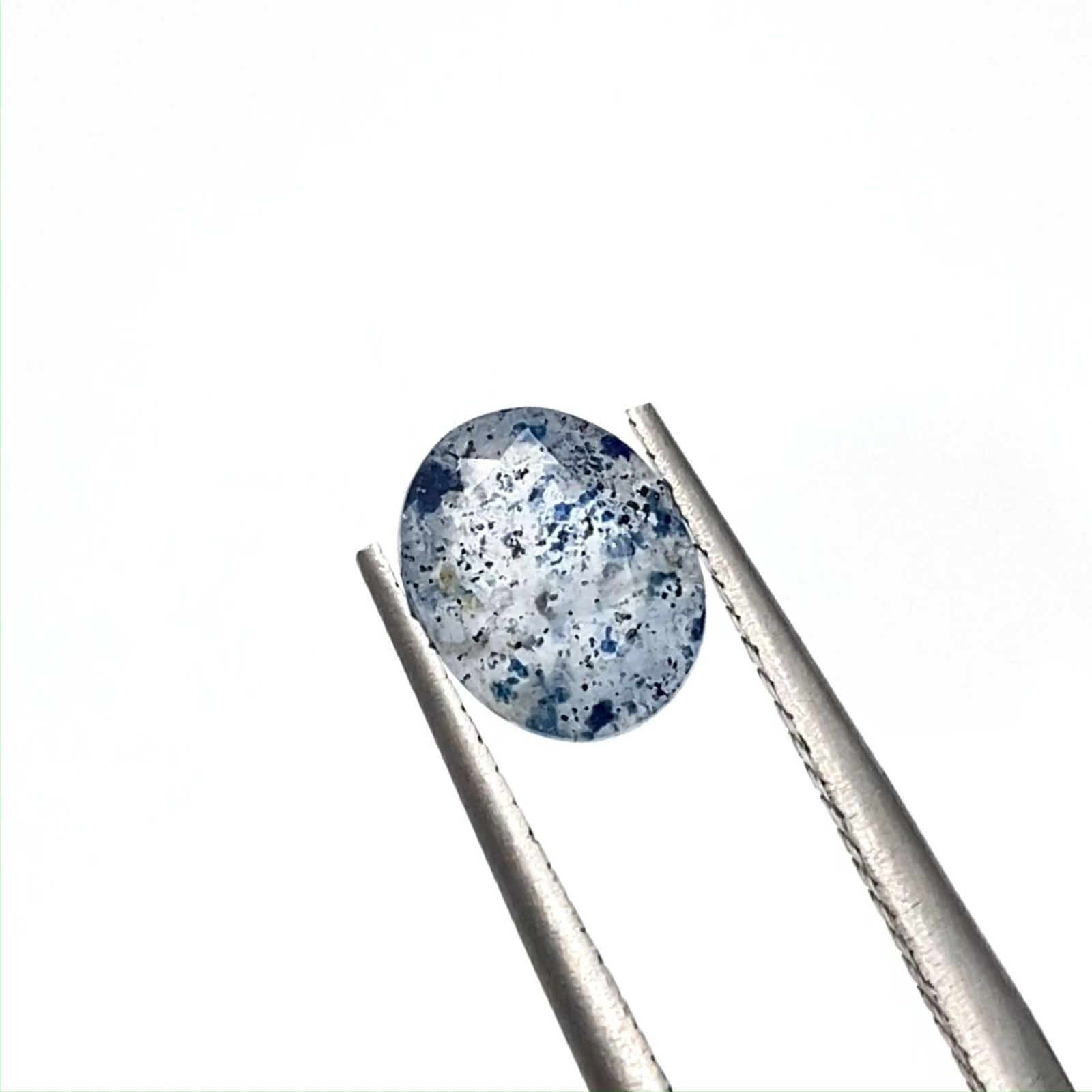 ラズライトインクォーツ アフガニスタン産 0.84ct[221219670]7.3x5.8mm