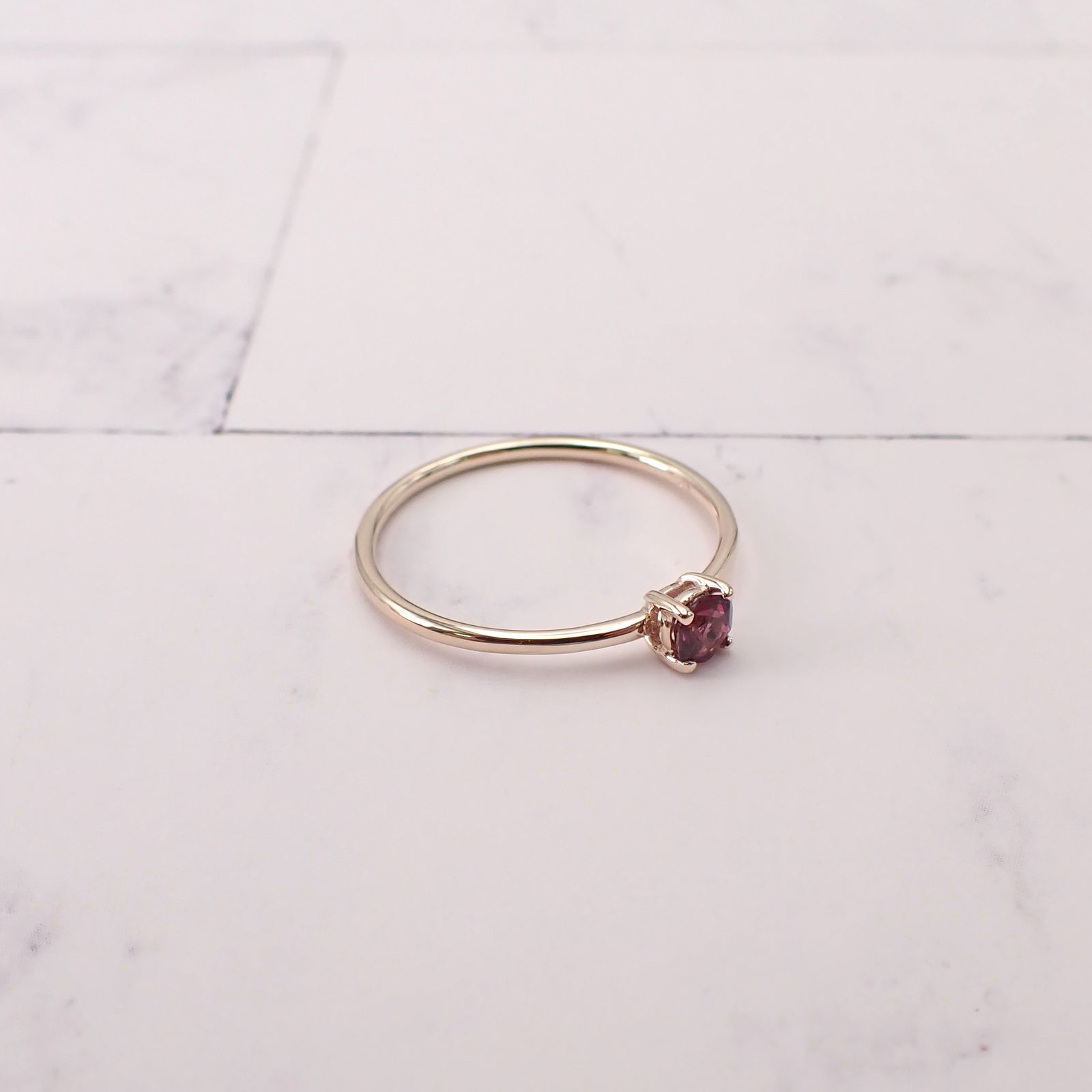 リング空枠：石留め▶パープリッシュピンクスピネル（お客様製作例）