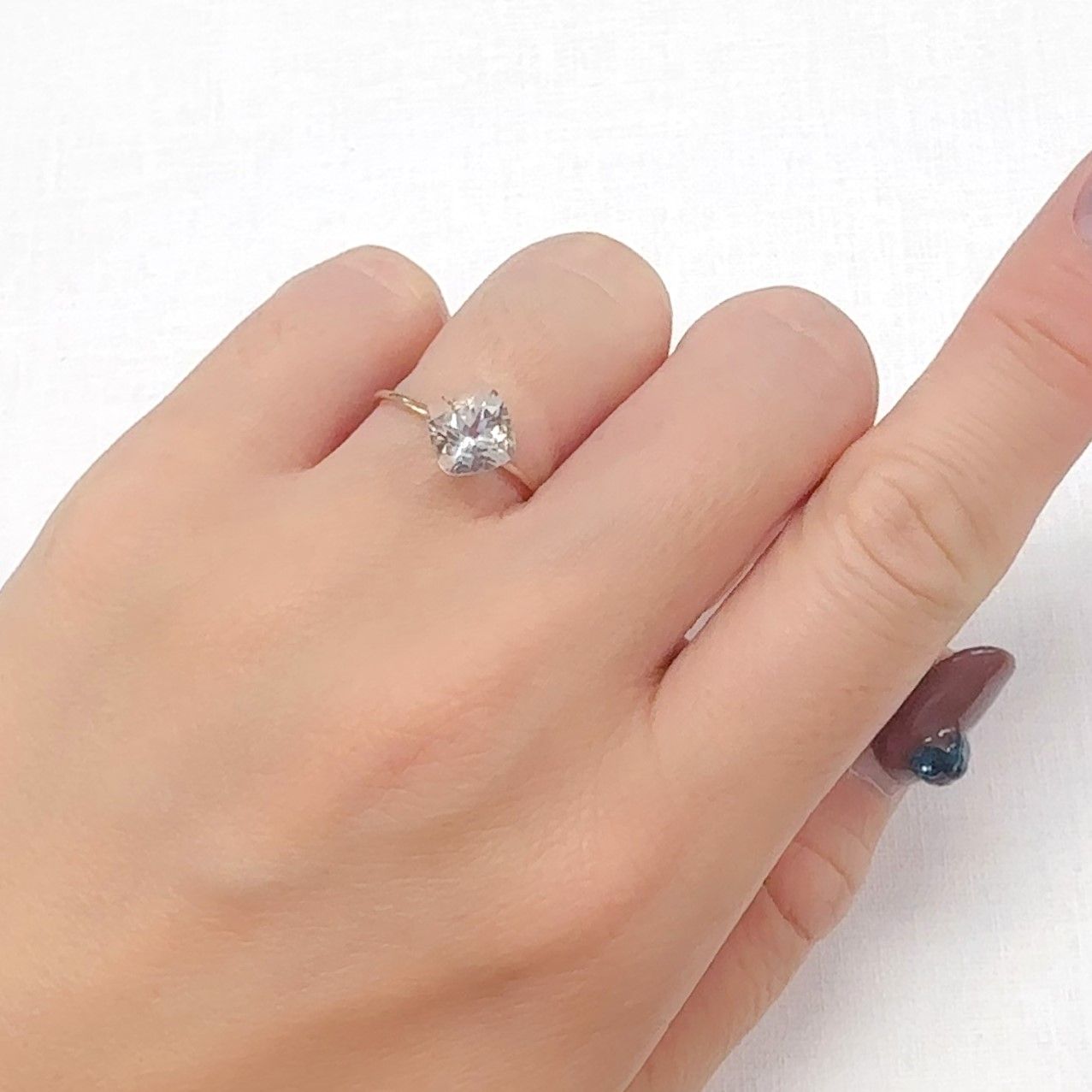 ゴッシェナイト パキスタン・ヒマラヤ産 1.36ct[240527459]7.2x7.1mm前後