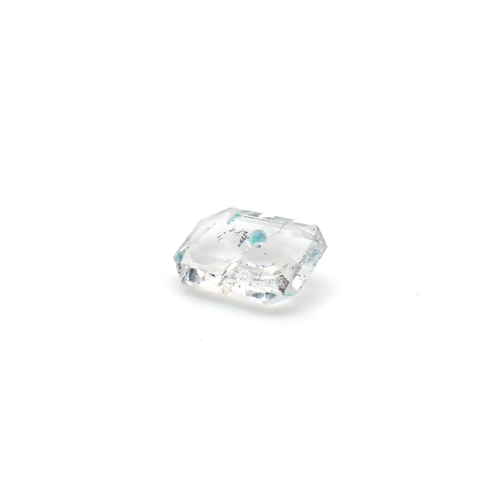 パライバクォーツ ブラジル産 1.21ct / 8.5x6mm前後 [260632501]