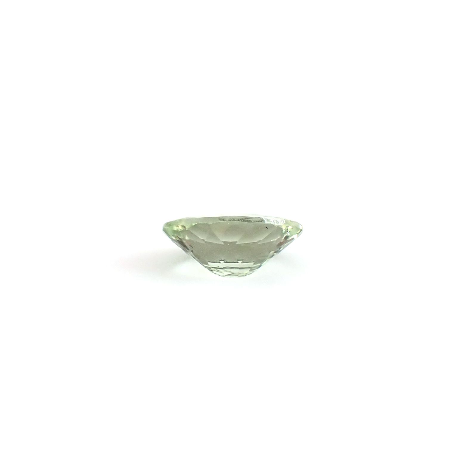ミントガーネット タンザニア産 0.41ct / 5.5x4.3mm前後 [260932677]