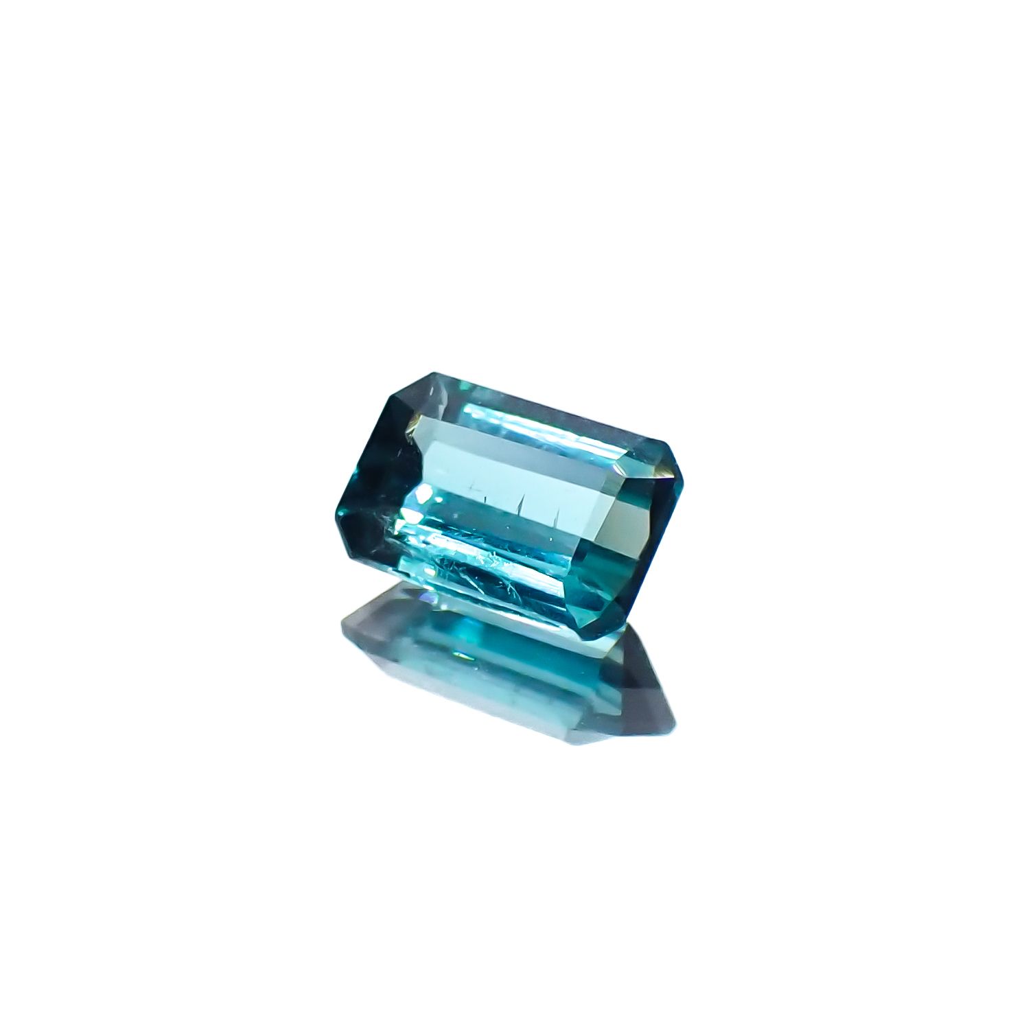 ブルートルマリン(宝石名トルマリン)アフガニスタン産 0.42ct 識別済[231225172]5.6x3.6mm前後