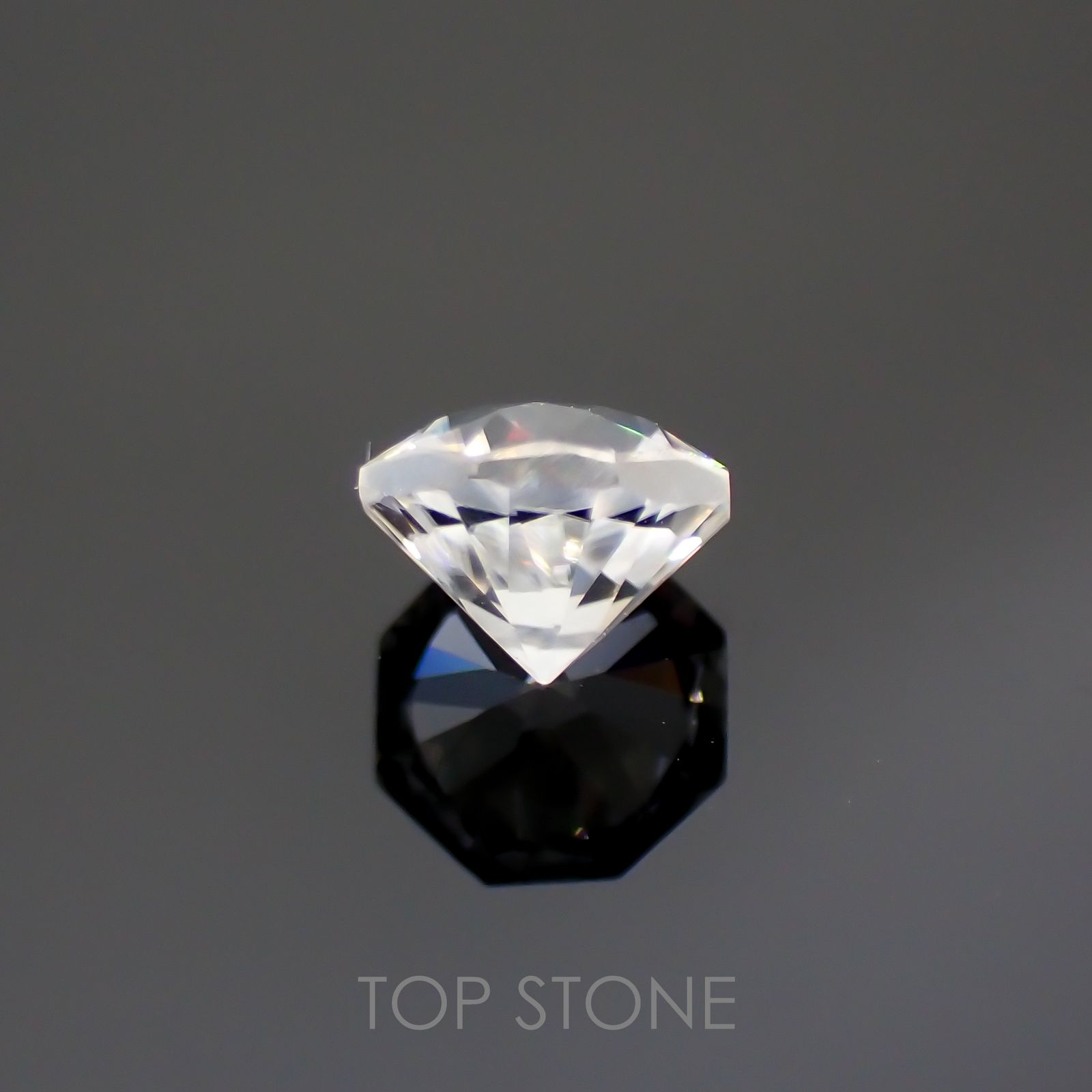 ◇オクタゴンカット◇カラーレスジルコン(宝石名ホワイト・ジルコン)スリランカ/カンボジア産 0.92ct 識別済[220114289]5x5mm前後