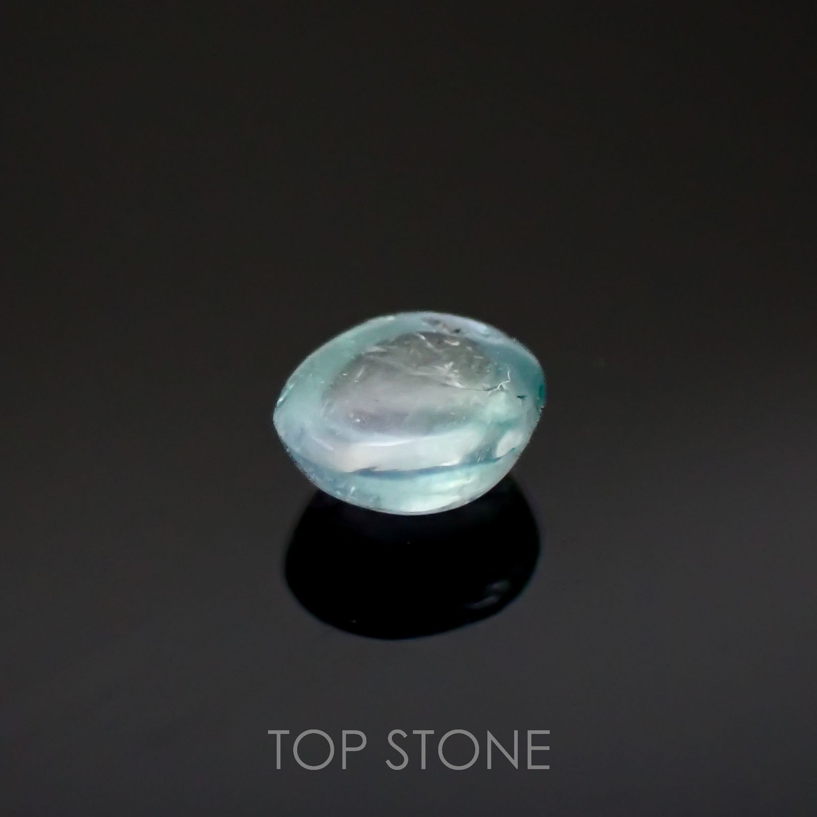 ブルーコーネルピン(宝石名コーネルピン)タンザニア産 0.22ct 識別済[220817349]4.5x3.6mm前後
