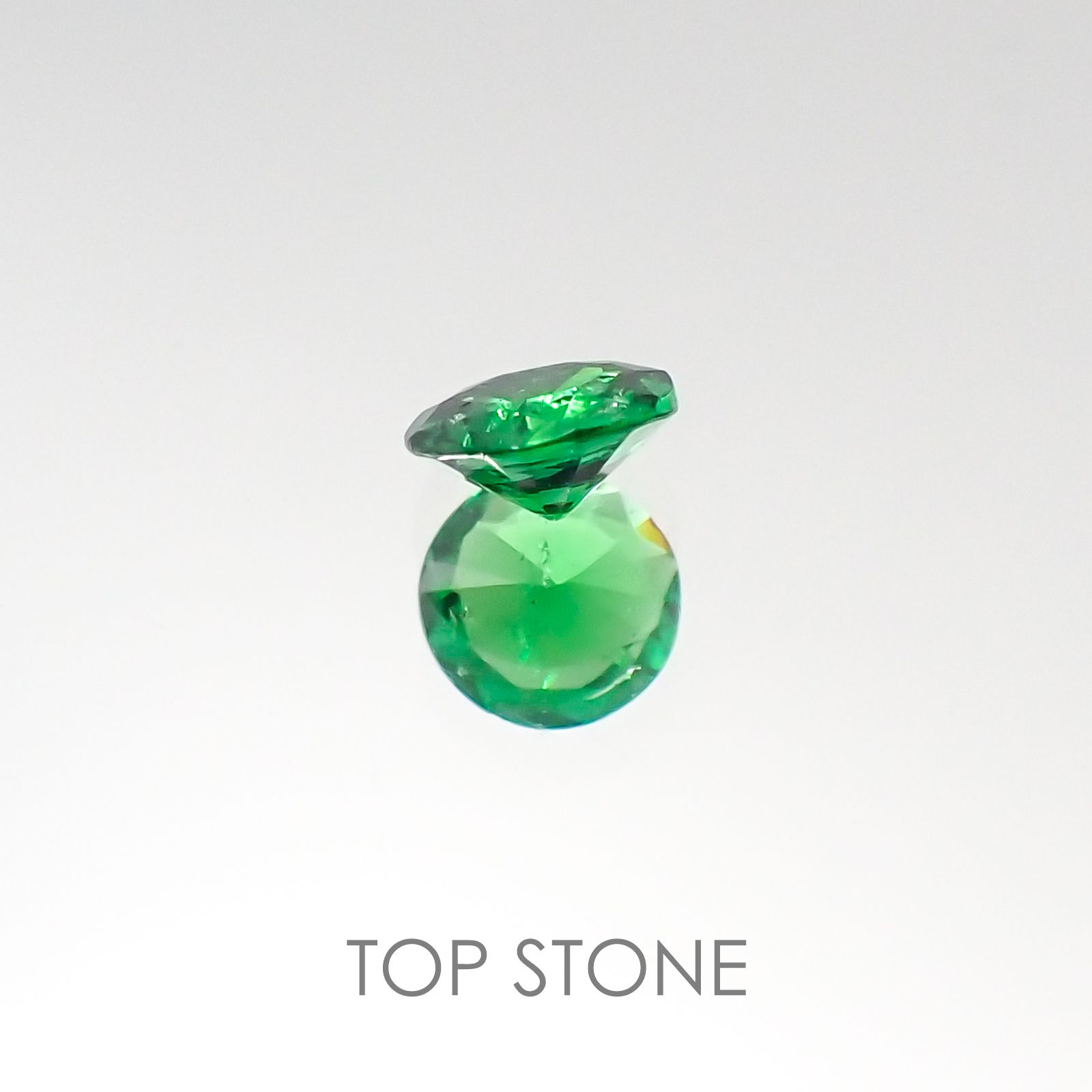 ツァボライト(宝石名グリーン グロッシュラー・ガーネット) タンザニア産 0.16ct 識別済[20095725]3.5×3.5mm前後
