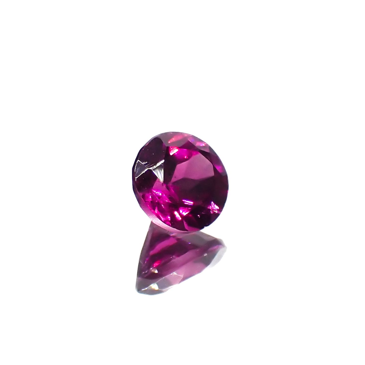 グレープガーネット ブラジル産 0.72ct [250823170]5.1x5mm前後