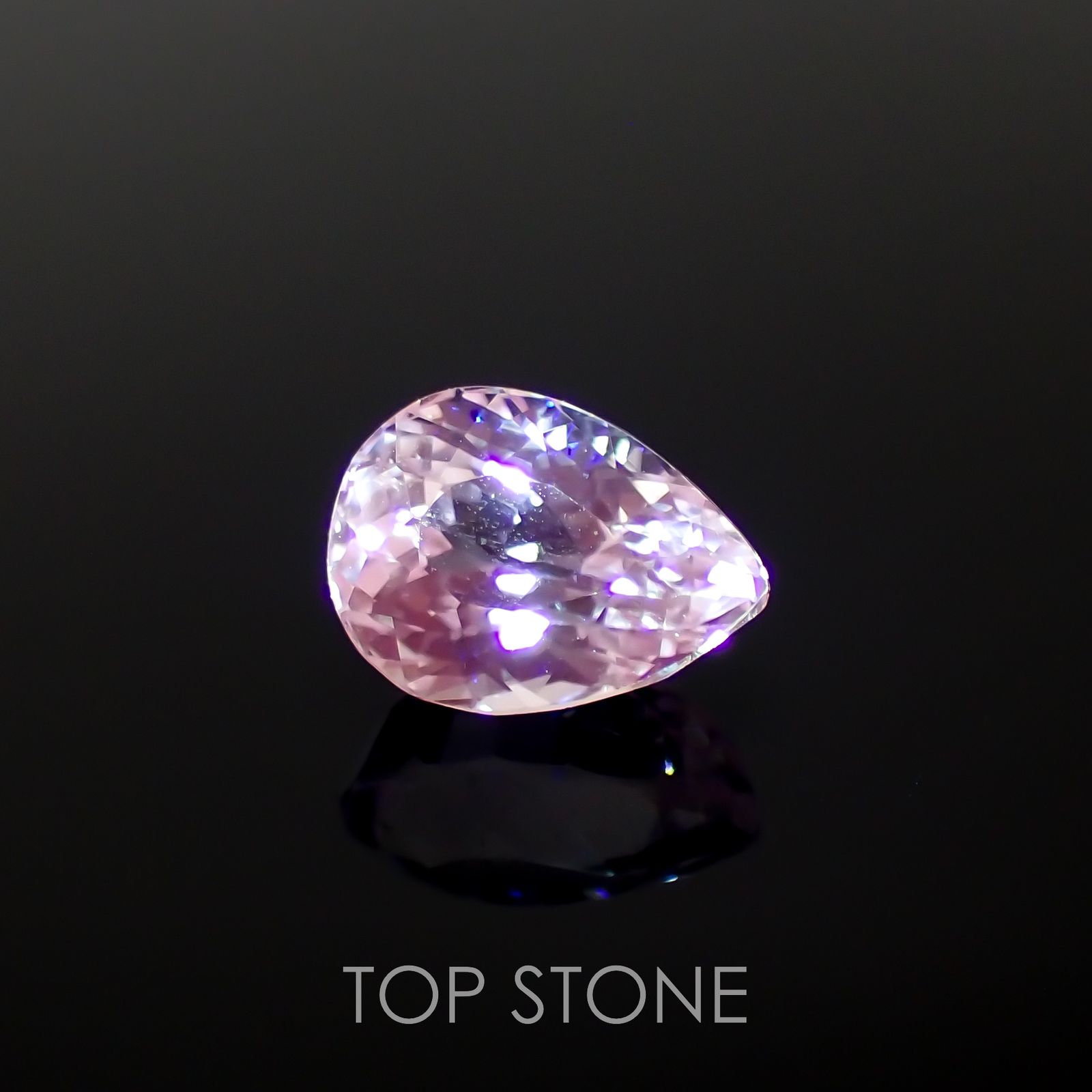 クンツァイト アフガニスタン産 2.15ct[221119119]8.7x6.4mm前後