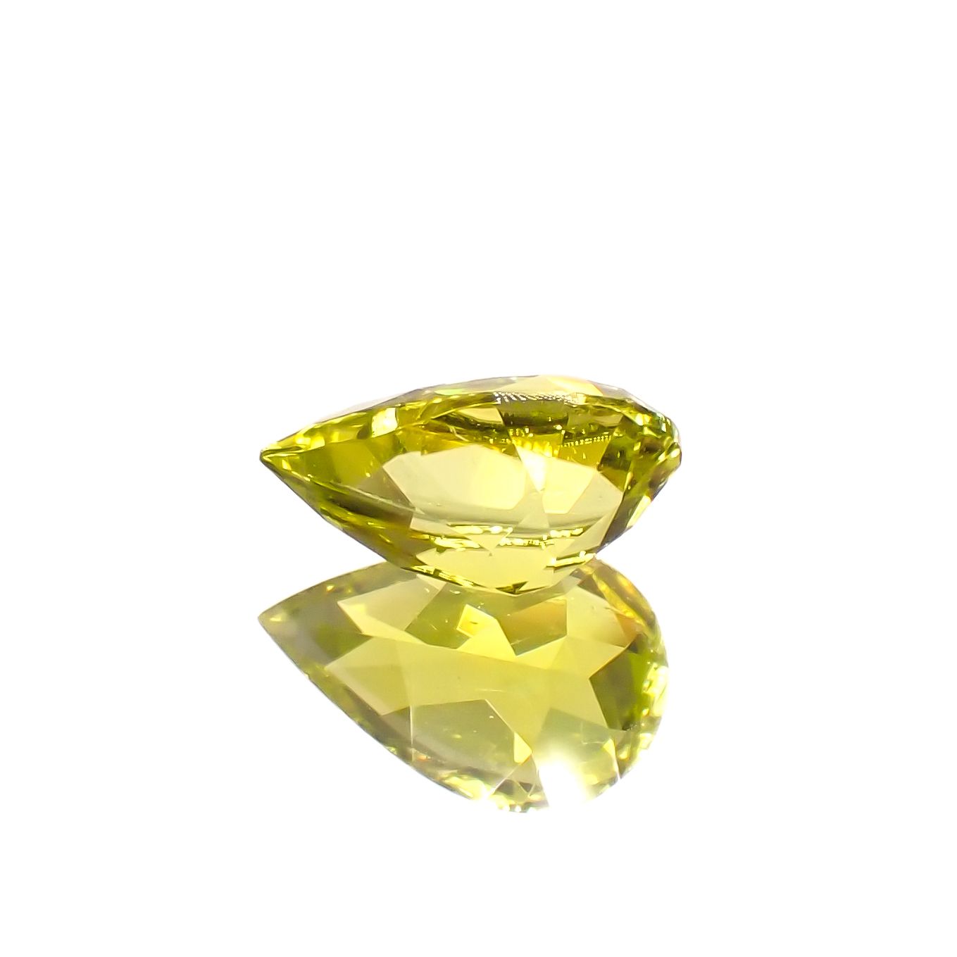 カナリートルマリン ザンビア・カナリー鉱山産 0.84ct[230823139]7.8x5mm前後
