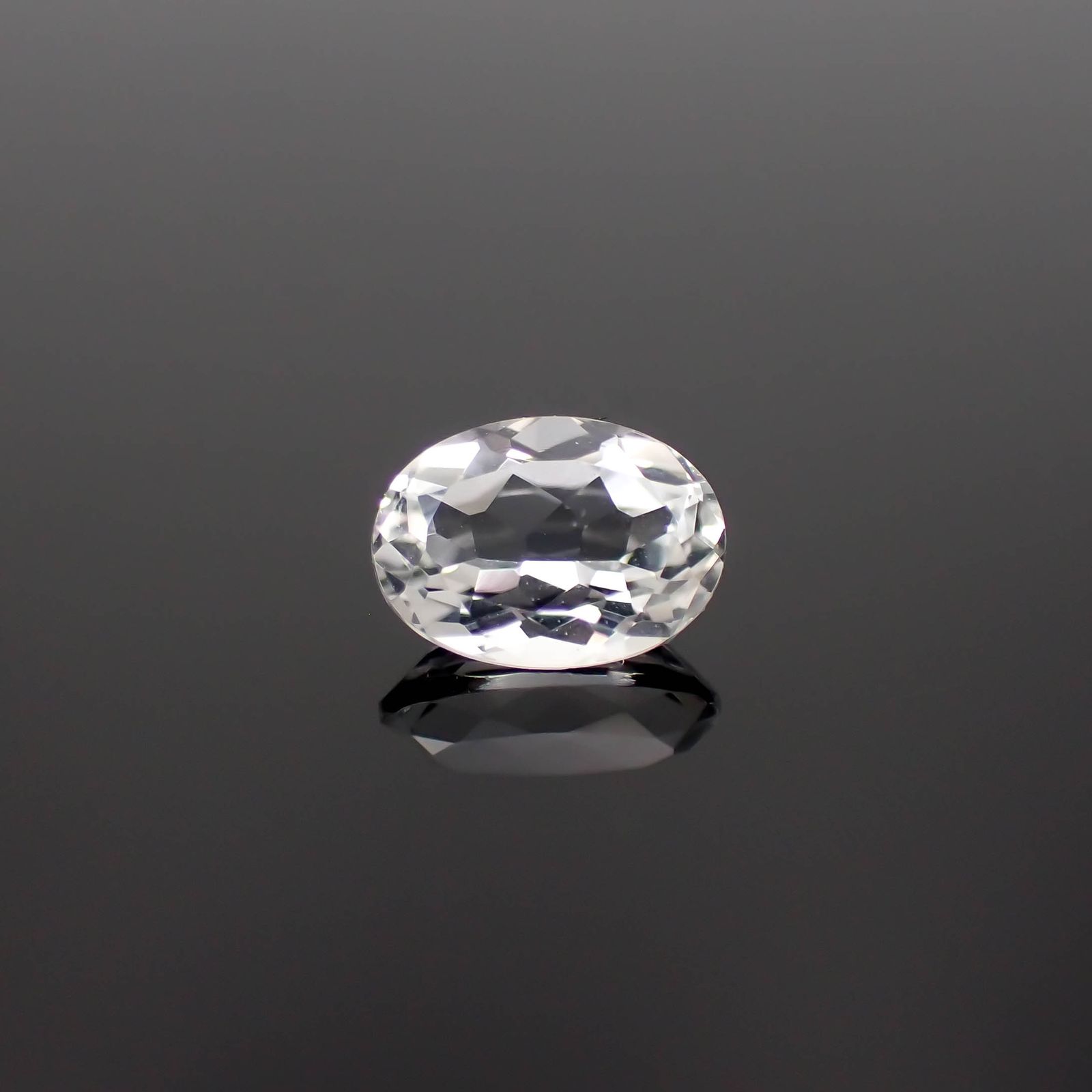 ゴッシェナイト パキスタン・ヒマラヤ産 0.71ct[230421835]7x5mm前後
