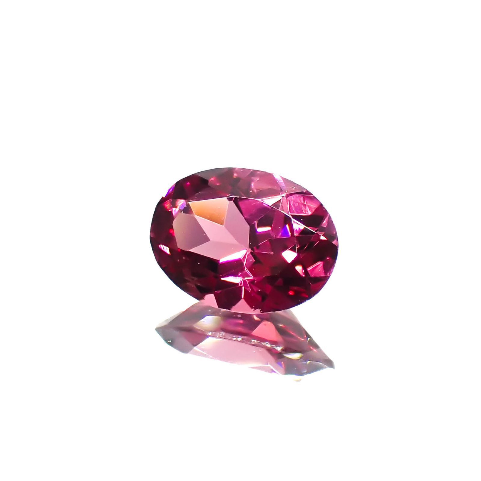 ロードライトガーネット(宝石名ロードライト・ガーネット)ブラジル産 0.89ct 識別済[221219566]7x5.1mm前後