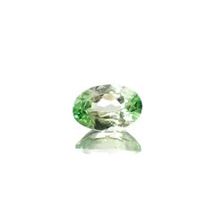 ミントガーネット(宝石名ガーネット)タンザニア産 0.48ct 識別済[241229613]5.9x4mm前後