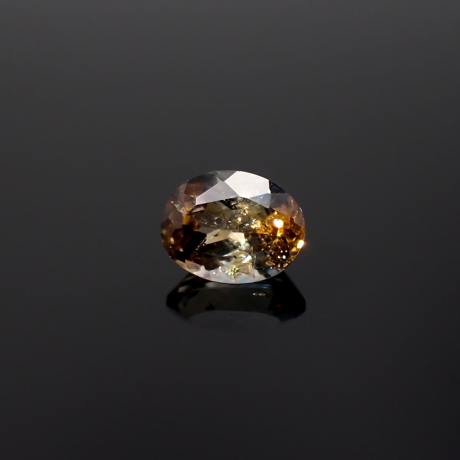 ブルーティント アキシナイト パキスタン産 0.46ct[230321053]5.3x4.1mm前後