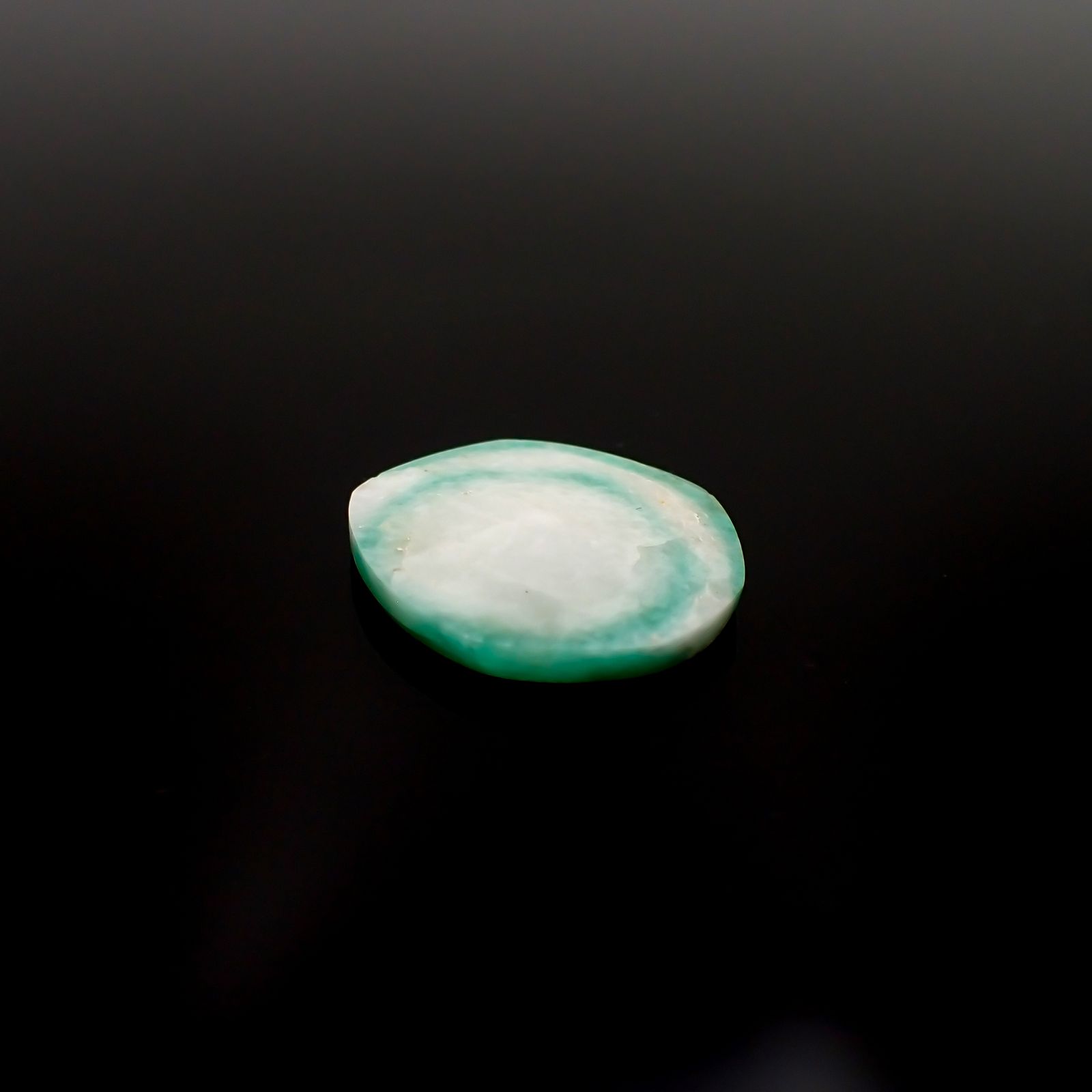 メロンベリル(宝石名ベリル)ブラジル産 10.28ct 識別済[230421722]21.5x18.9mm前後