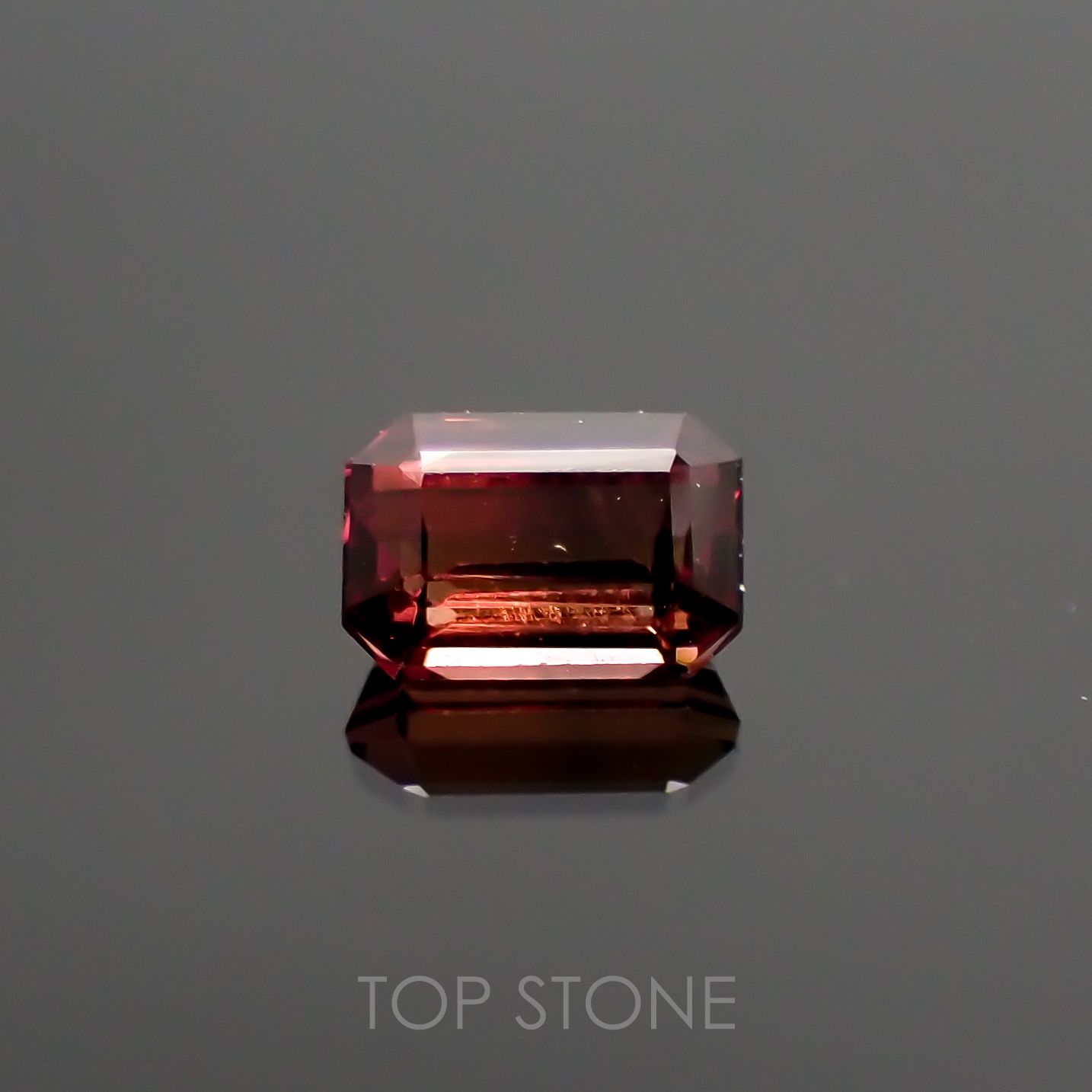 バイカラーサファイア(宝石名バイカラー・サファイア) マダガスカル/タンザニア産 0.22ct 識別済[210912489]3.7×2.6mm前後