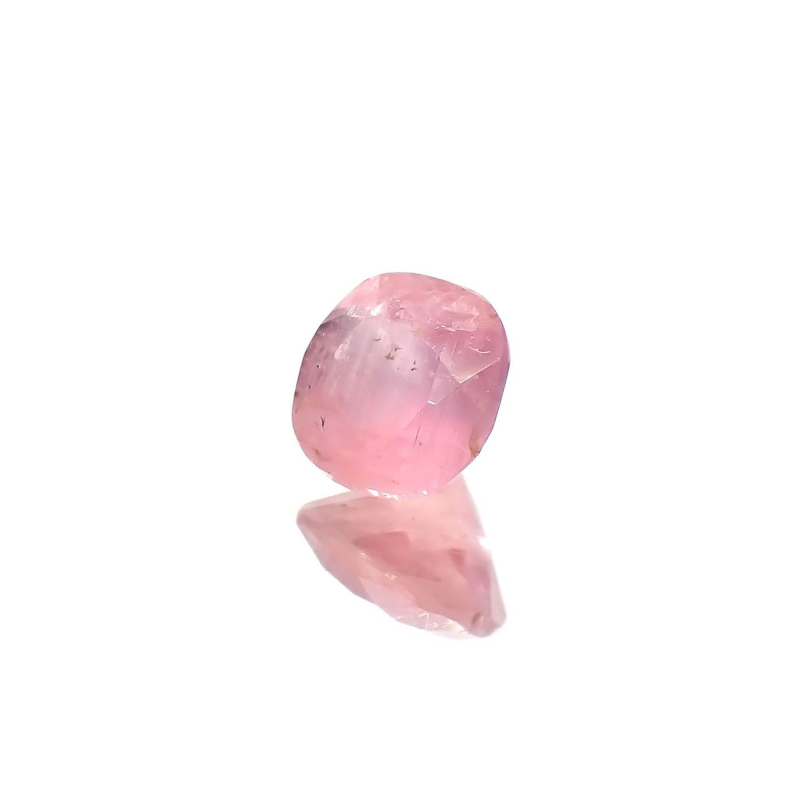 ペツォッタイト(宝石名ペツォッタイト)マダガスカル産 識別済 0.23ct / 3.8x3.7mm前後 [231023645]