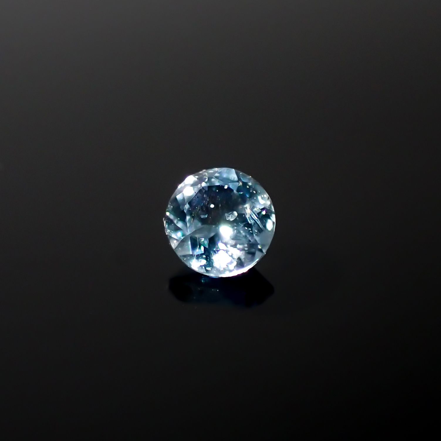 サンタマリアアクアマリン ブラジル産 0.10ct[240225982]3x3mm前後
