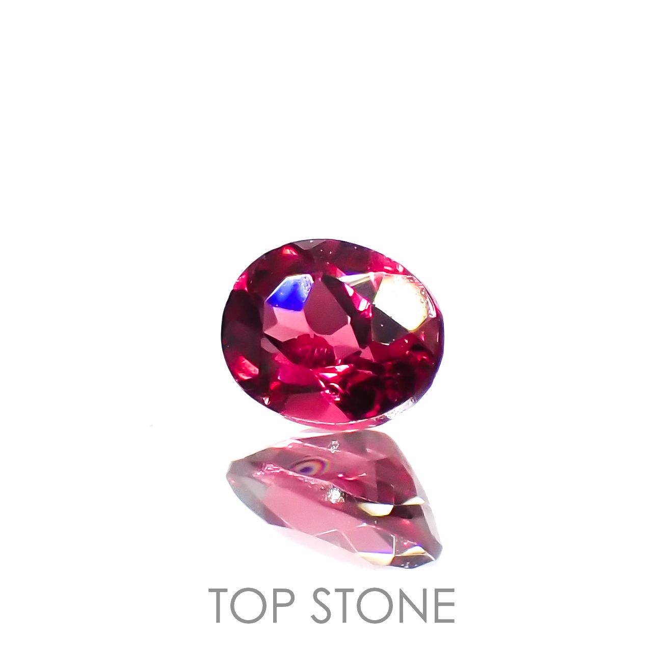レッドスピネル ビルマ/マダガスカル産 0.18ct[230220553]3.8x2.9mm前後