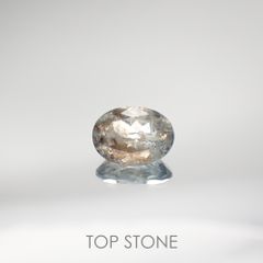 アベンチュリンアクアマリン(宝石名アクアマリン) ナイジェリア産 2.02ct 識別済[210712984]9.8×7.2mm前後