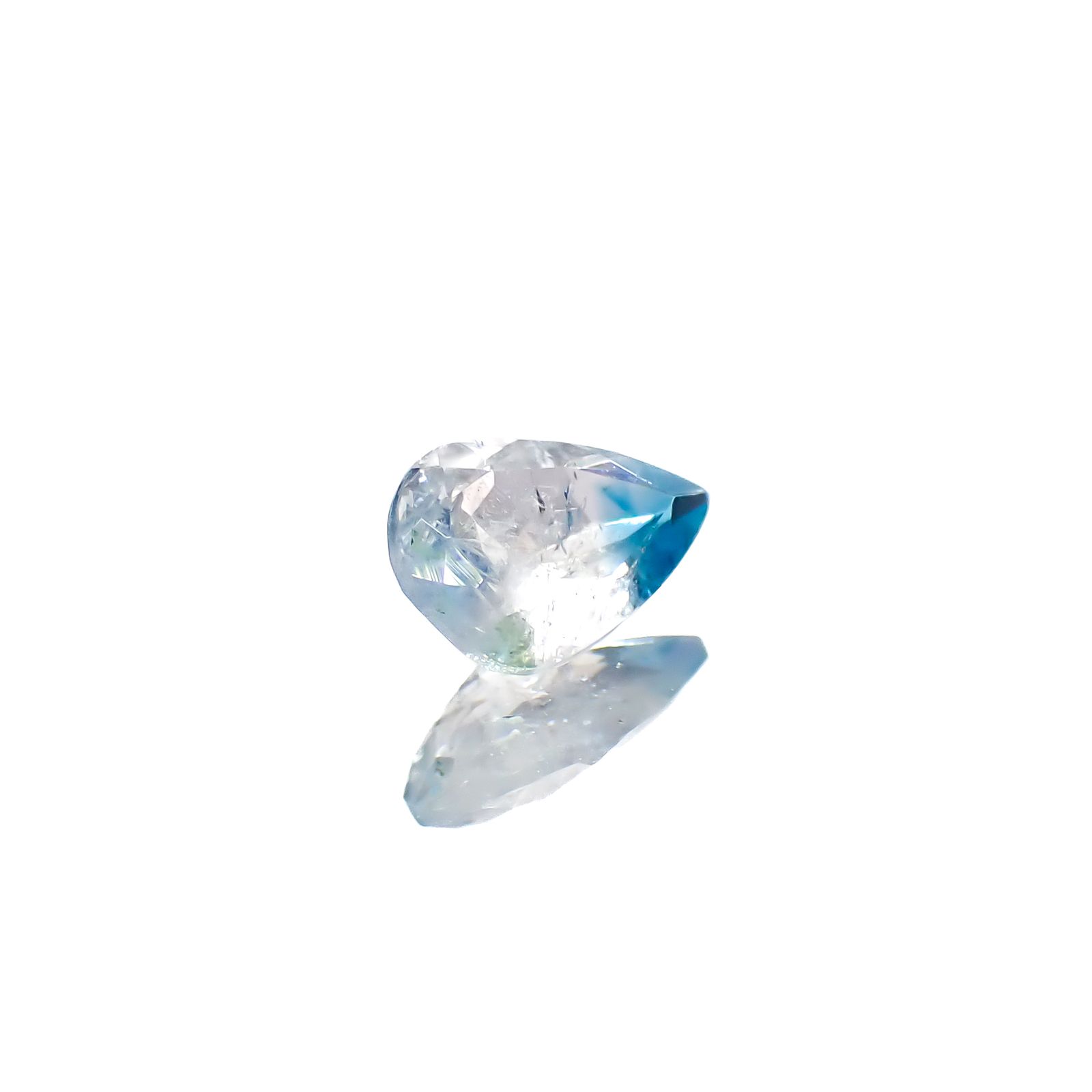 ユークレース(宝石名ユークレース)ジンバブエ産 0.23ct 識別済[241029230]5.3x3.6mm前後