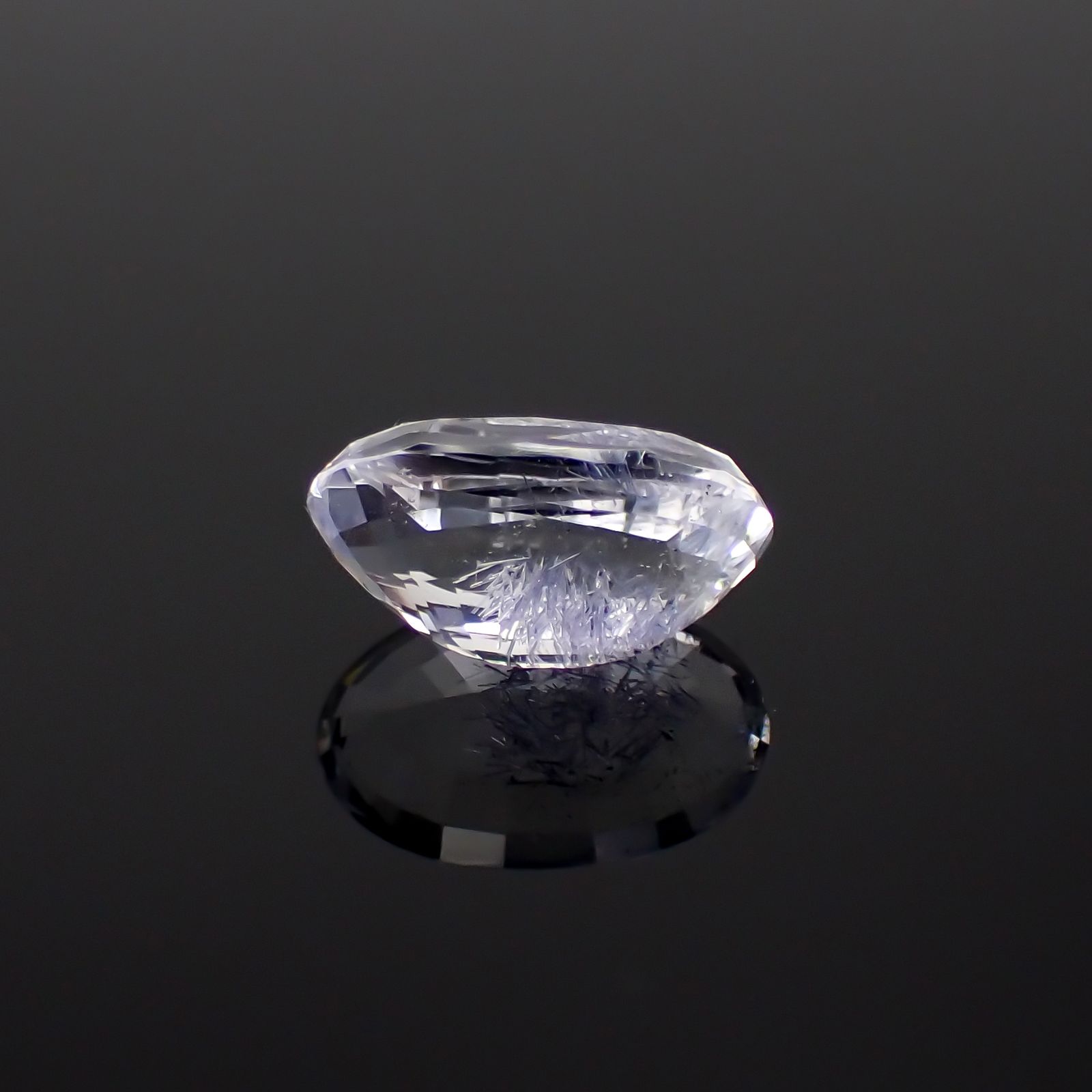 デュモルチェライトインクォーツ ブラジル産 1.48ct[231023582]9.3x5.9mm前後