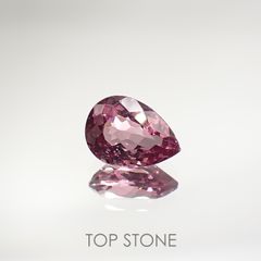 マラヤガーネット(宝石名アルマンディン スペサルティン パイロープ・ガーネット) タンザニア産 2.333ct ソ付(彩珠)[210711880]9.6×6.8mm前後