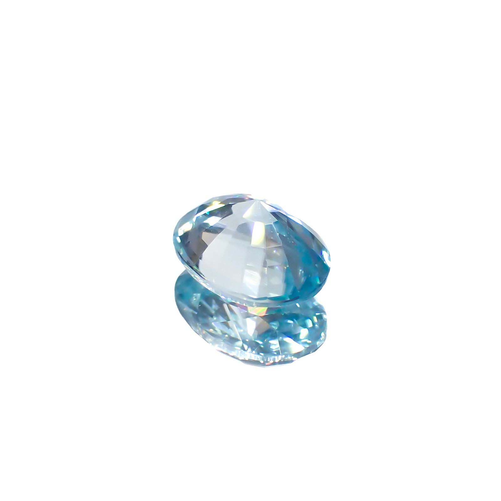 アイスブルージルコン カンボジア産 1.88ct[221018658]8x5.9mm前後
