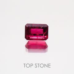 レッドベリル アメリカ・ユタ州産 ルース 0.2ct[]4.1×2.8mm前後