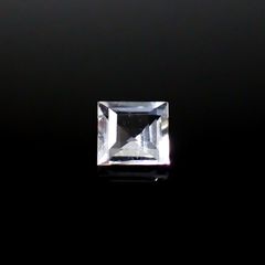 テネブレッセンススキャポライト アフガニスタン産 0.12ct / 3.3x3.1mm前後 [260532262]
