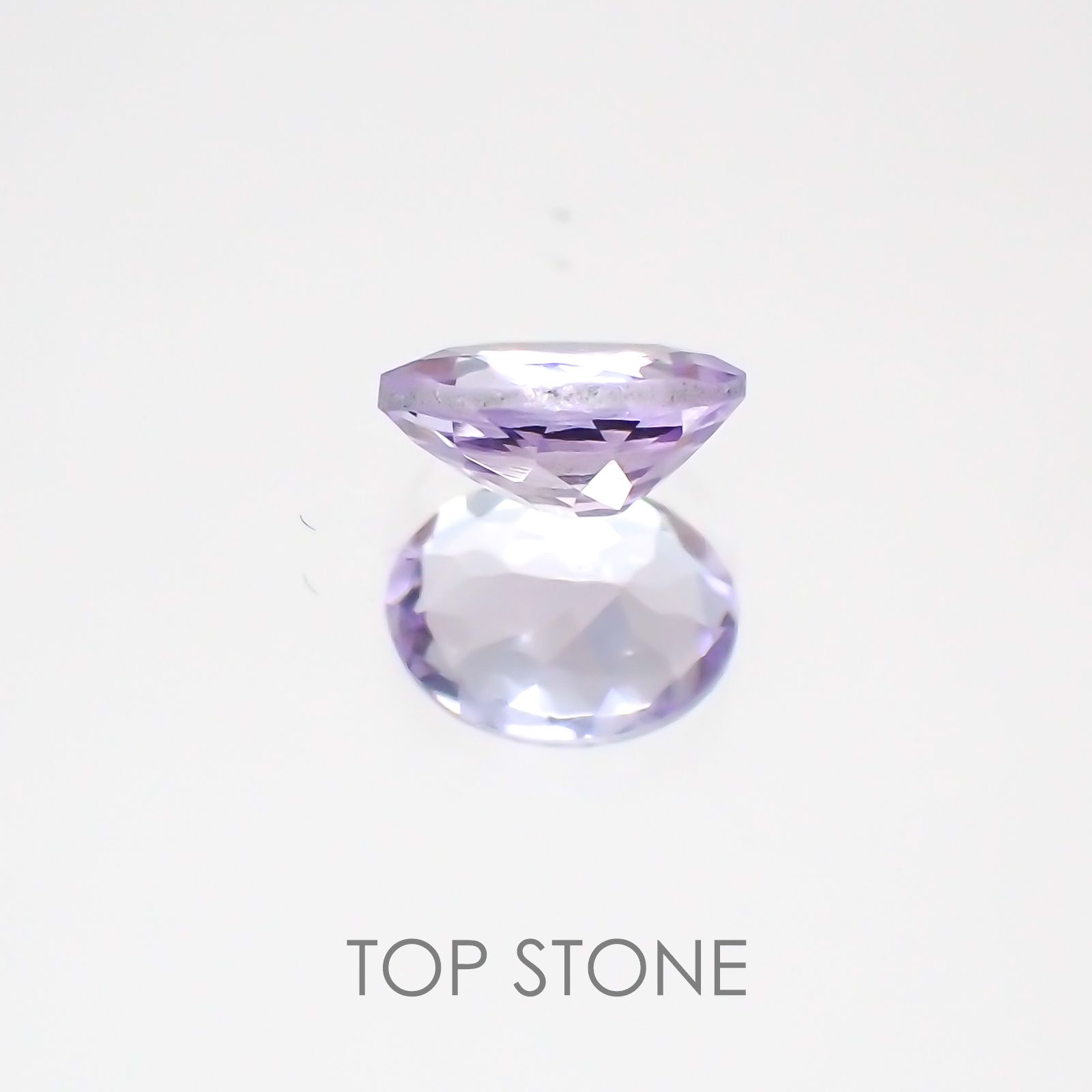 ラベンダータンザナイト タンザニア産 ルース 0.35ct[21028422]5.1×4mm前後
