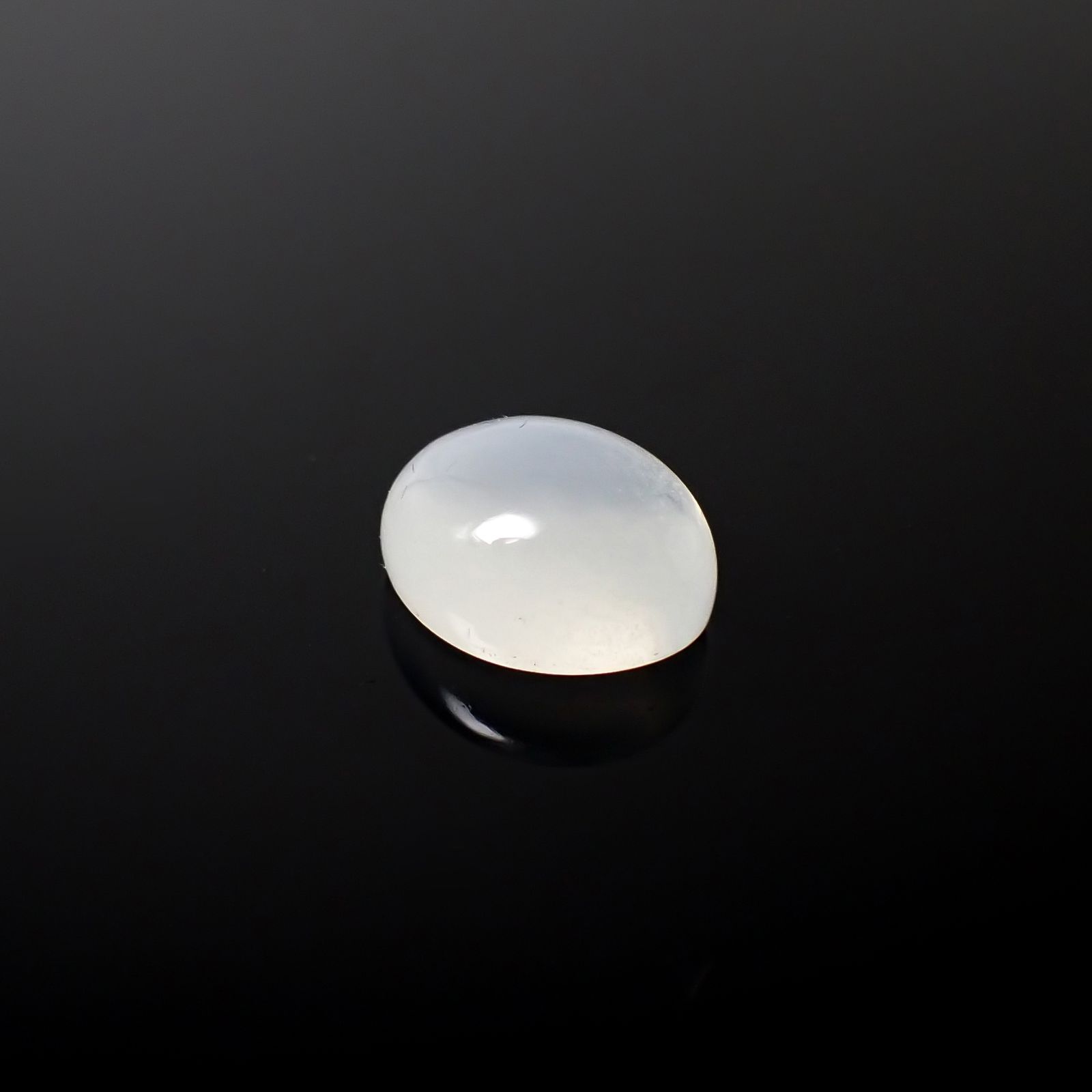 ムーンストーンキャッツアイ インド産 3.06ct[240527757]10x7.9mm前後