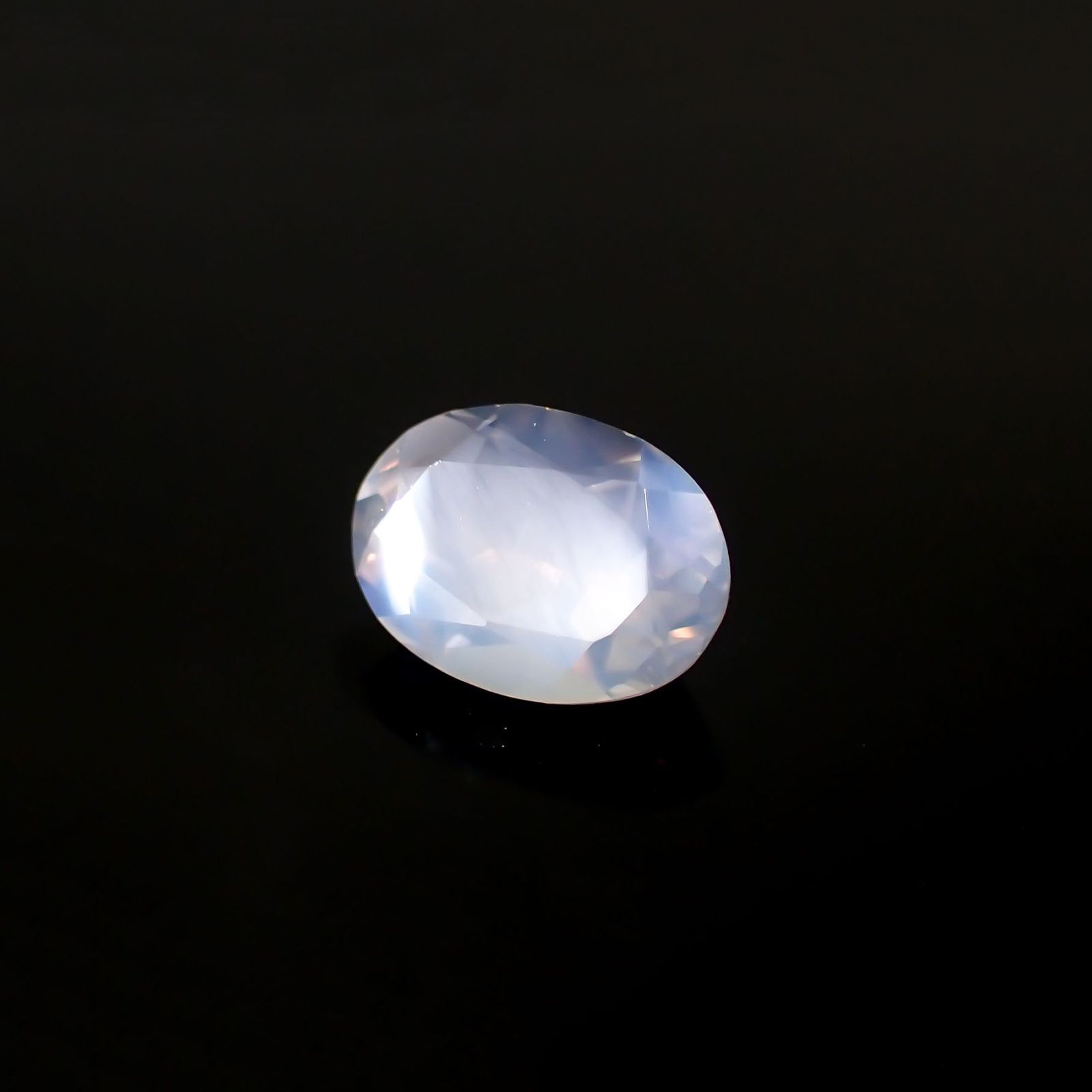 ムーンストーン(宝石名ムーンストーン)インド/スリランカ産 0.69ct 識別済[211113675]7.1x5mm前後