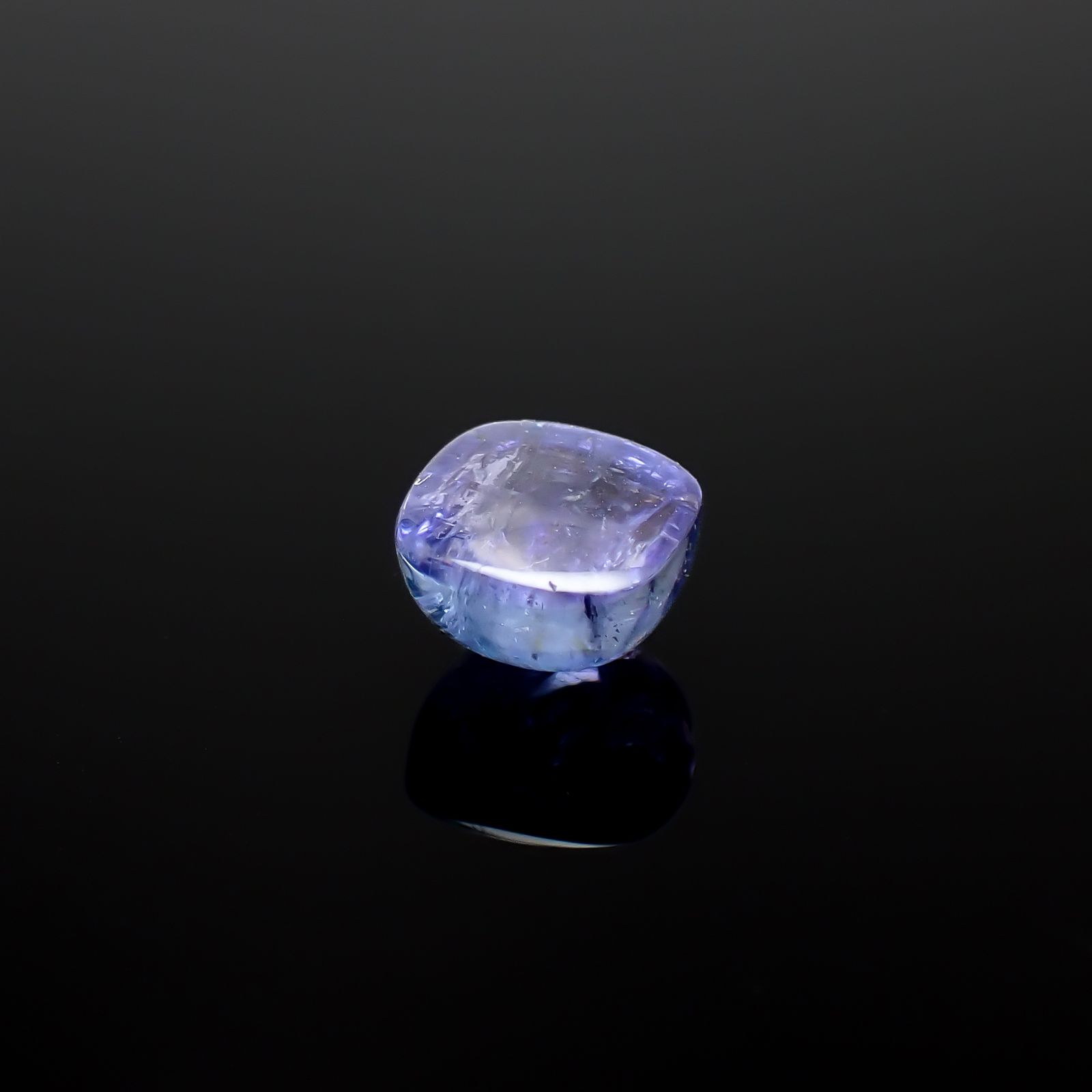 バイカラータンザナイト(宝石名バイカラー・ゾイサイト)タンザニア産 3.57ct 識別済[240627894]8.1x8mm前後