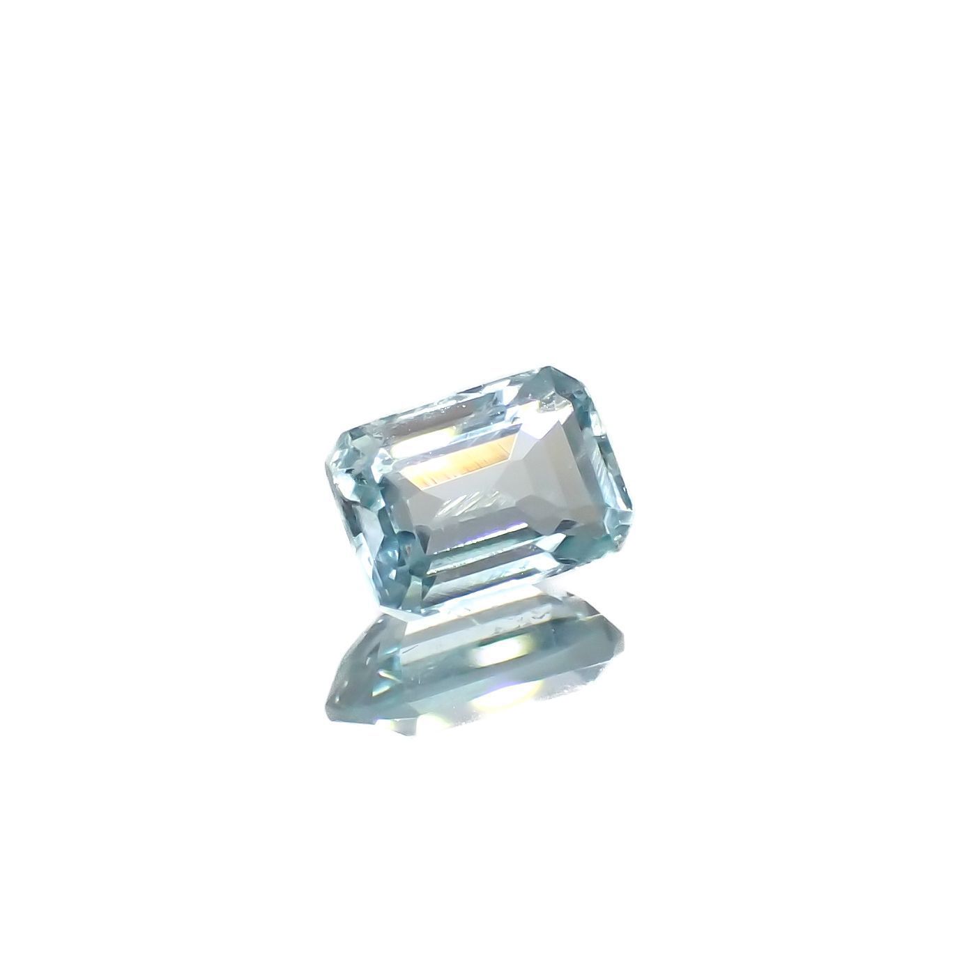 シーフォームカイヤナイト(宝石名カイヤナイト)タンザニア産 1.41ct 識別済[220616280]7.2x5.1mm前後