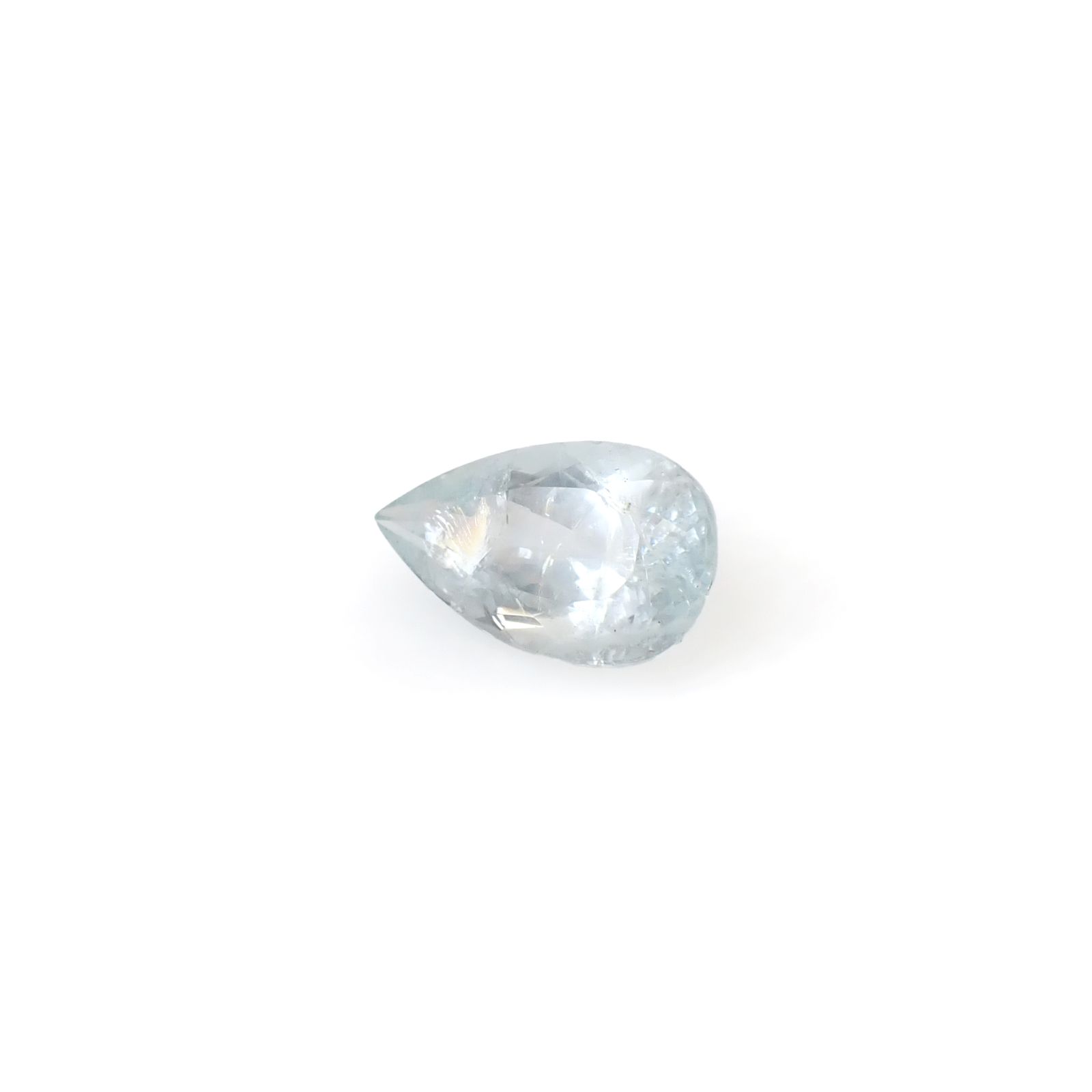レインボーアクアマリン ブラジル産 6.53ct [250330144]16.4x9.6mm前後