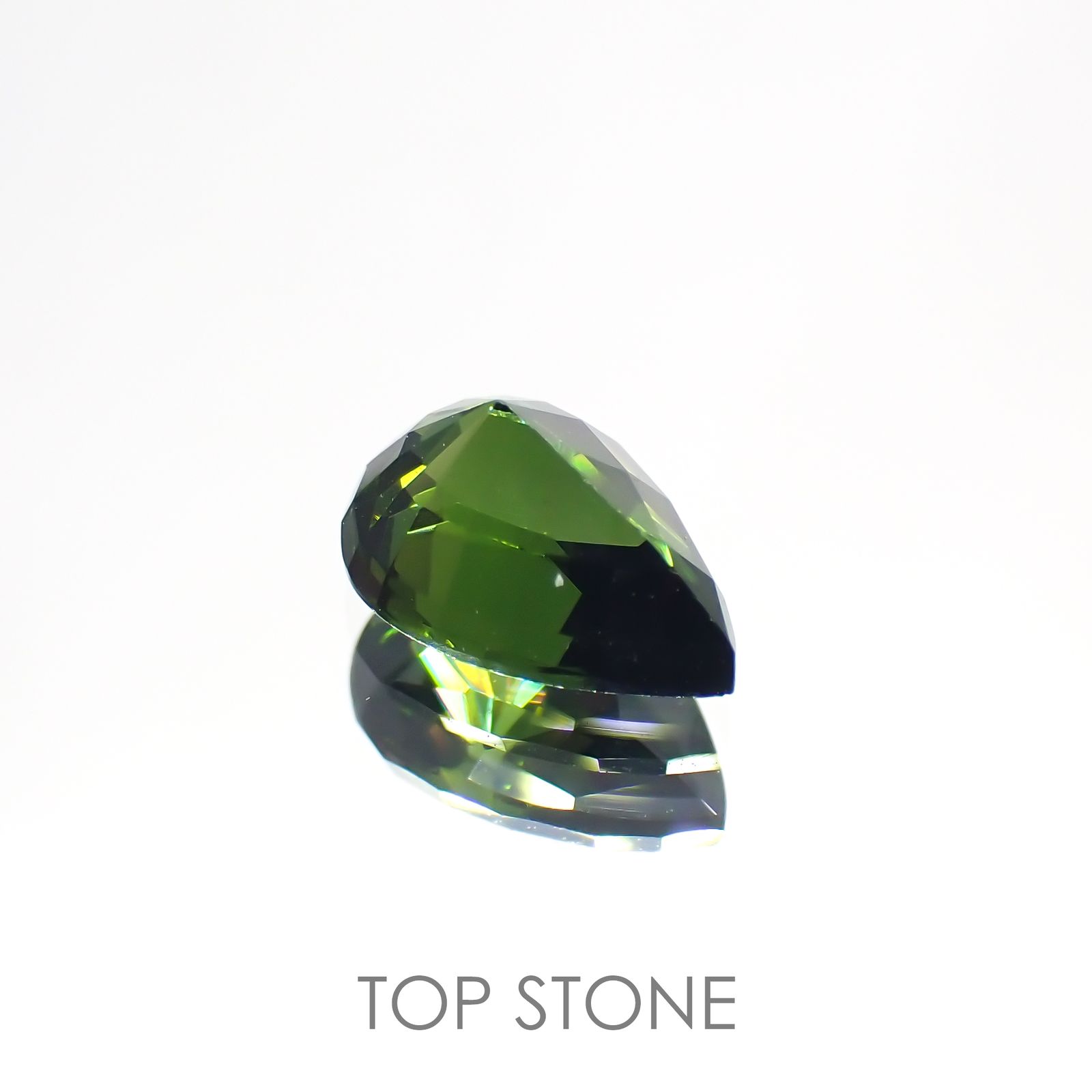グリーンジルコン(宝石名ジルコン) スリランカ・カンボジア産 1.16ct 識別済[20128607]7.7×5.4mm前後