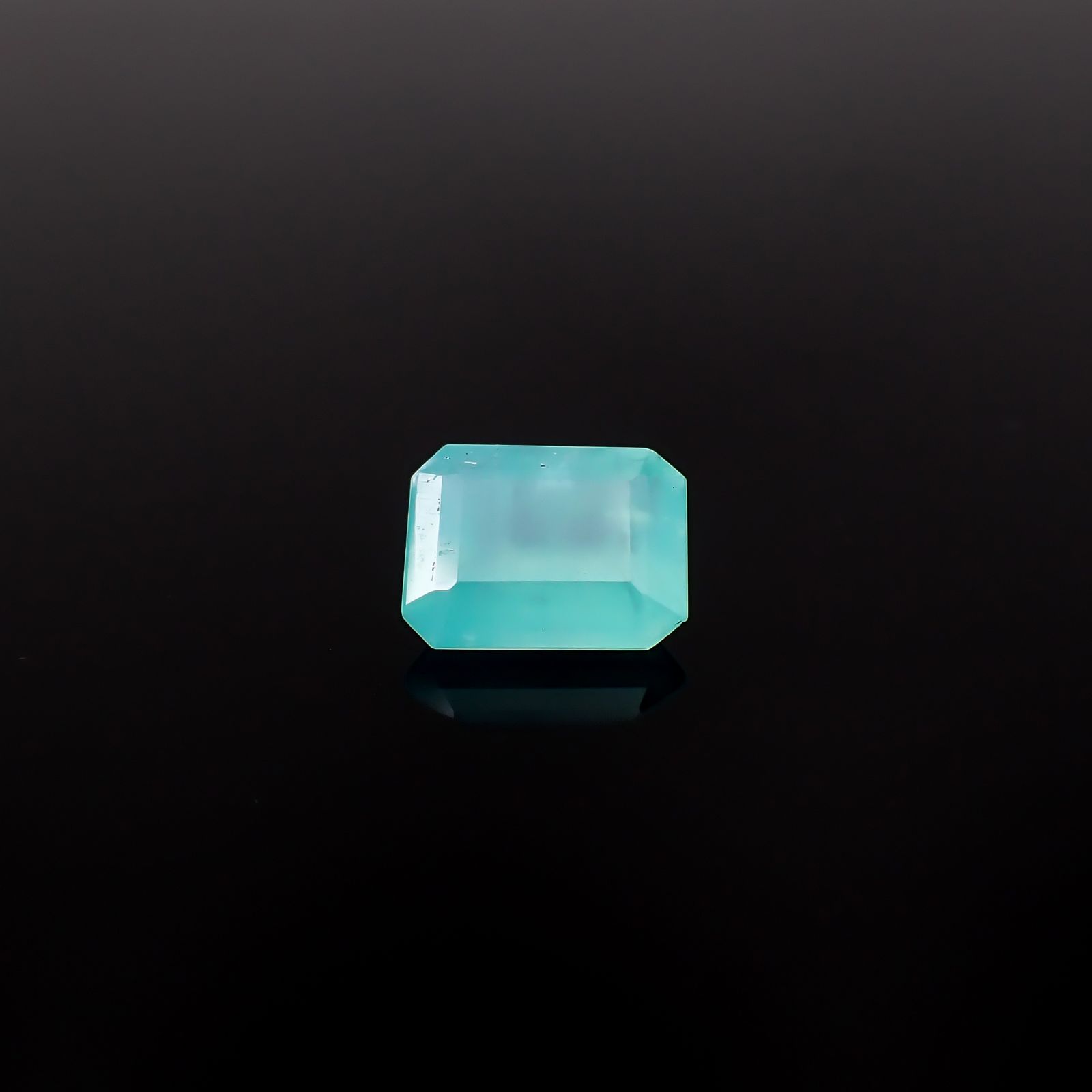 ブルースミソナイト ナミビア産 3.02ct / 8.7x6.7mm前後 [260331912]