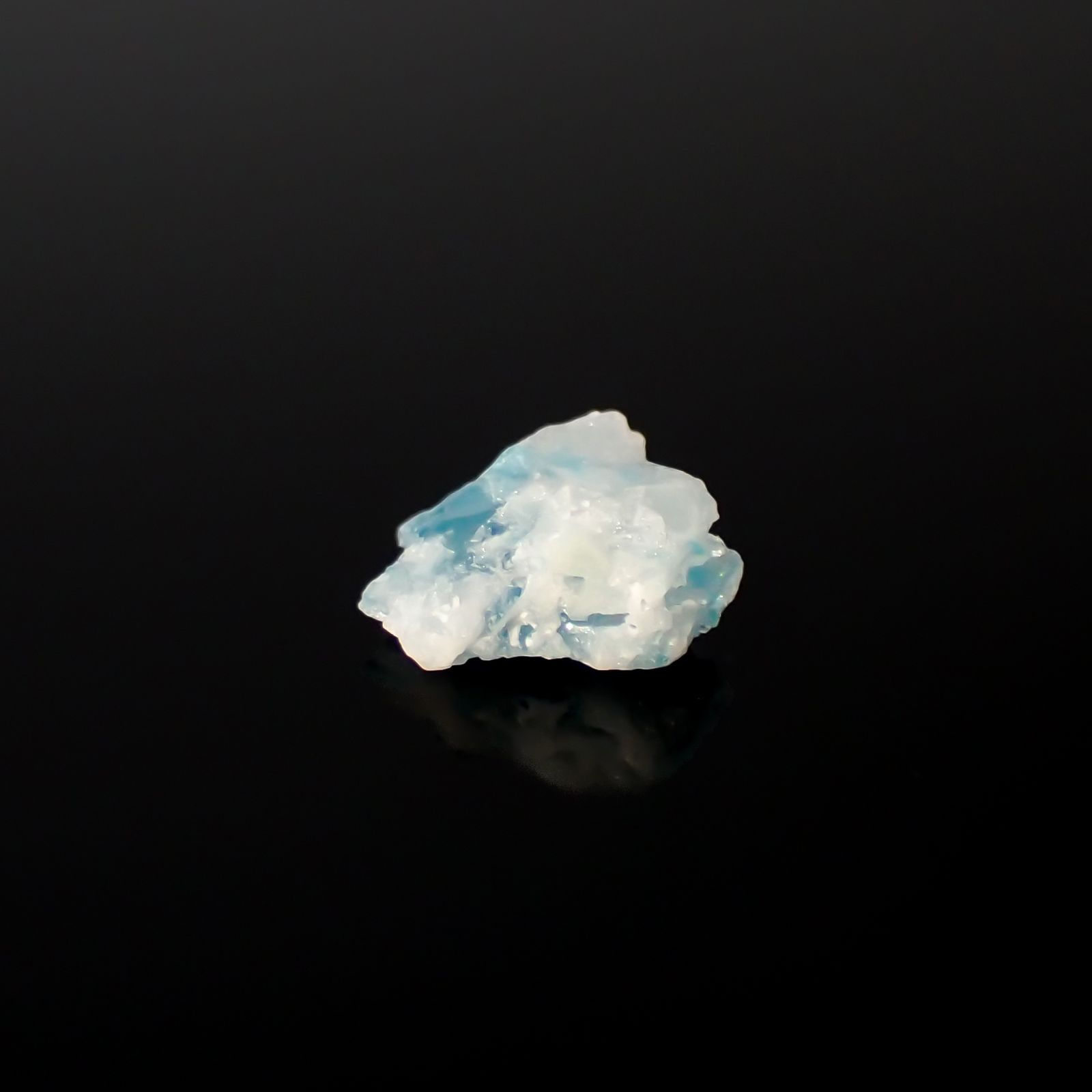 ユークレース 原石 ブラジル産 1.22ct[240326390]8x7mm前後