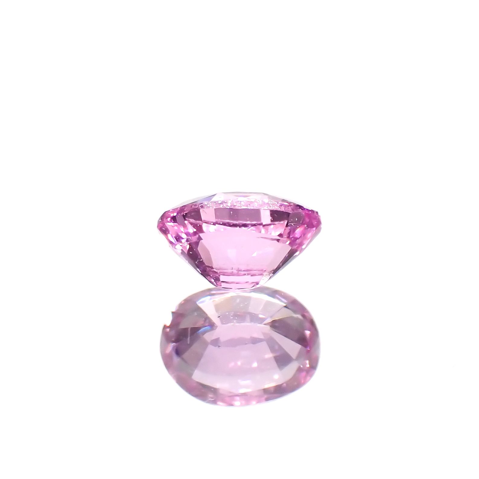 ネオンピンクサファイア スリランカ産 0.25ct[230421532]3.9x3.1mm前後