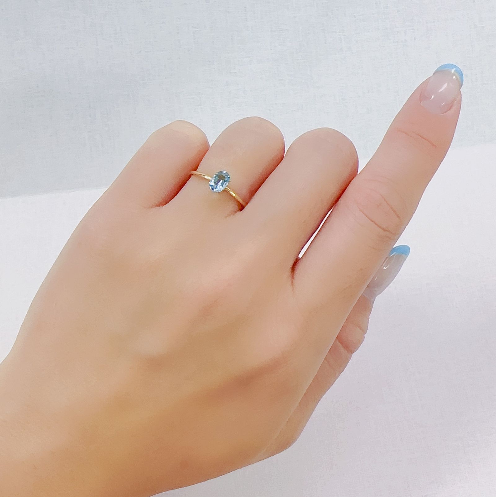 アクアマリン サンタマリアカラー(宝石名アクアマリン)モザンビーク産 0.36ct 識別済[230622260]6x4.1mm前後