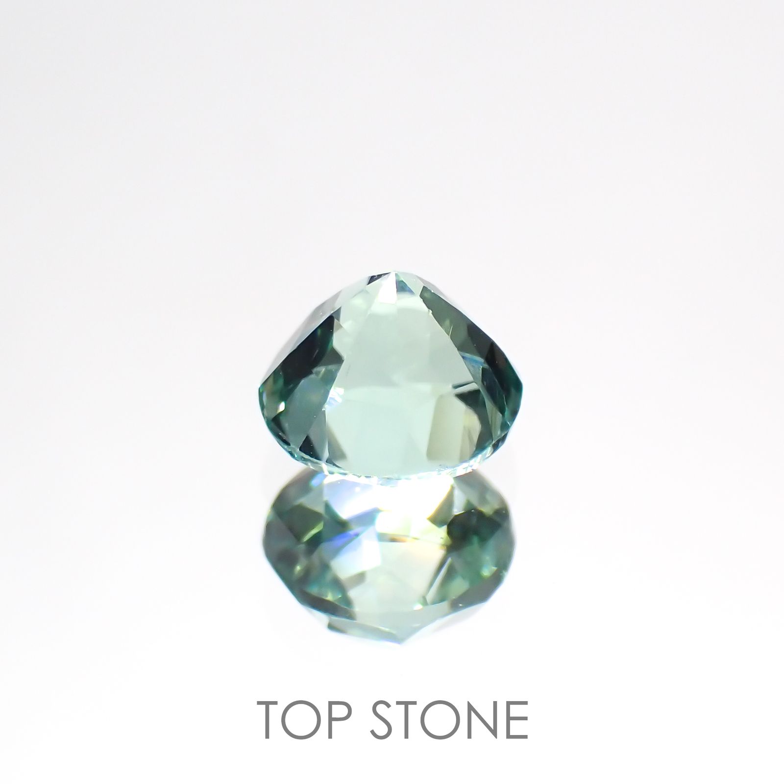 シーフォームトルマリン アフガニスタン産 0.82ct [220114088]5.6x5.6mm前後