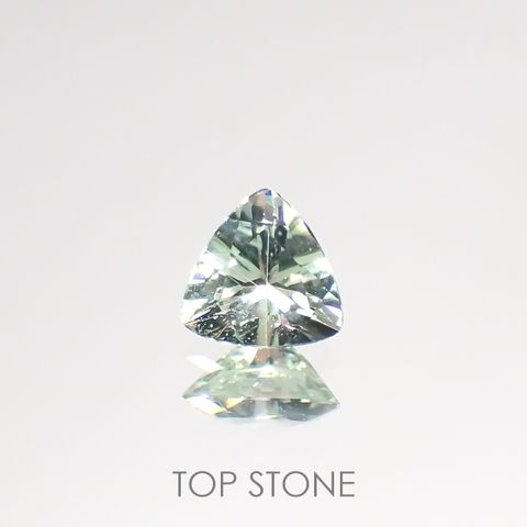 モンテブラサイト(宝石名モンテブラサイト)マダガスカル産 0.36ct 識別済[220115218]4.9x5mm前後