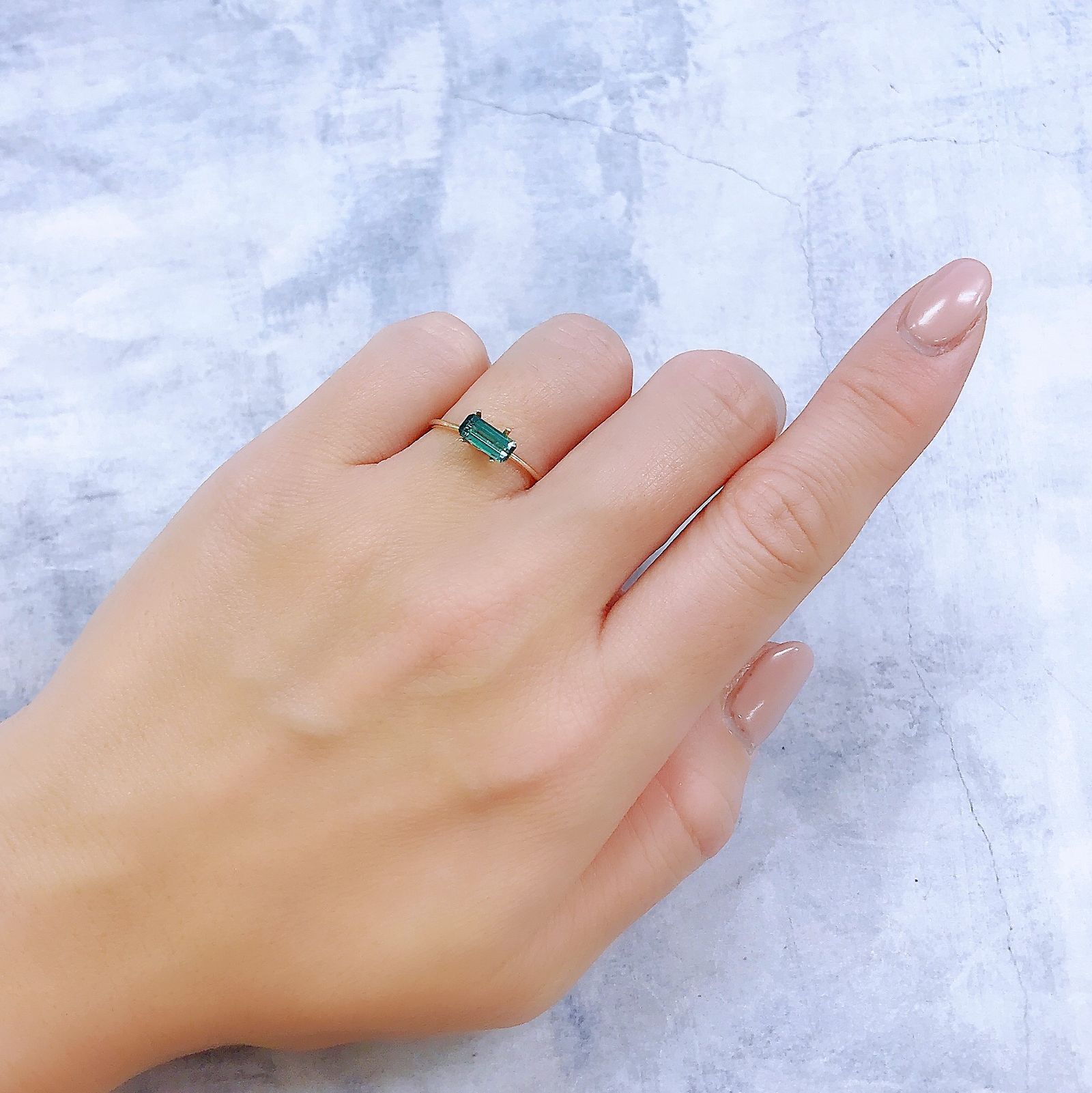 ブルートルマリン(宝石名トルマリン)アフガニスタン産 0.62ct 識別済[221219472]7.8x3.3mm前後