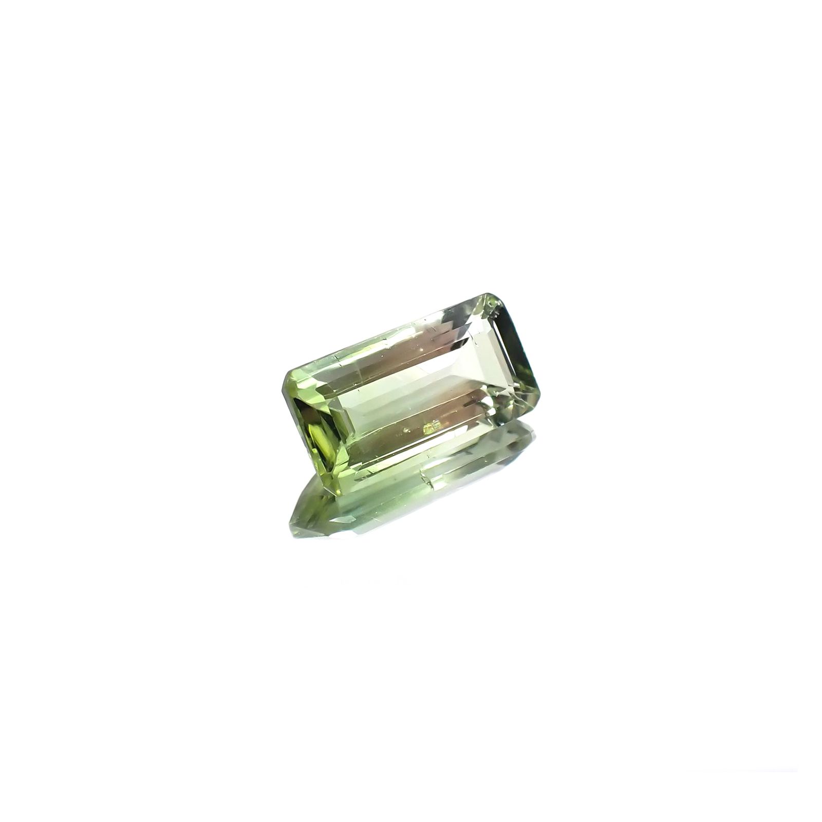 パーティカラートルマリン(宝石名パーティカラード・トルマリン) ブラジル産 1.778ct ソ付(彩珠)[210711888]10.4×5.2mm前後