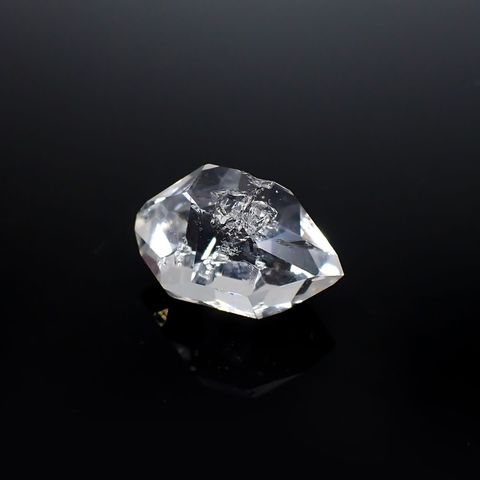 ハーキマーダイヤモンド 原石 アメリカ・ニューヨーク州産 33.41ct / 24.8x17.5mm前後 [251125126]