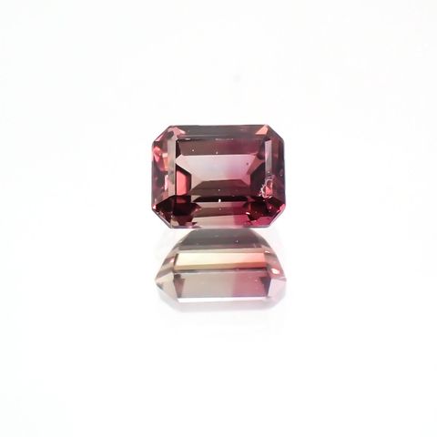 バイカラーサファイア(宝石名バイカラー・サファイア) タンザニア産 0.29ct 識別済[21069751]3.8×3.1mm前後
