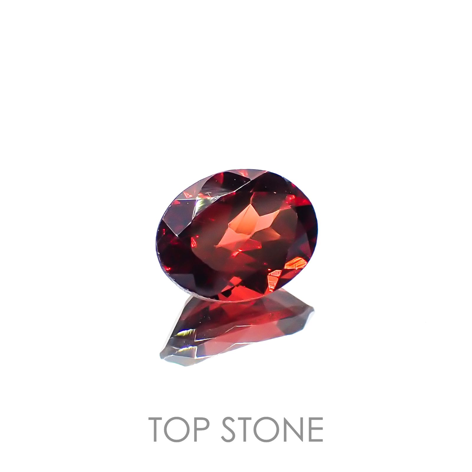 パイロープアルマンディンガーネット(宝石名パイロープ アルマンディン・ガーネット)ブラジル産 1.52ct 識別済[221219544]8x6.1mm前後